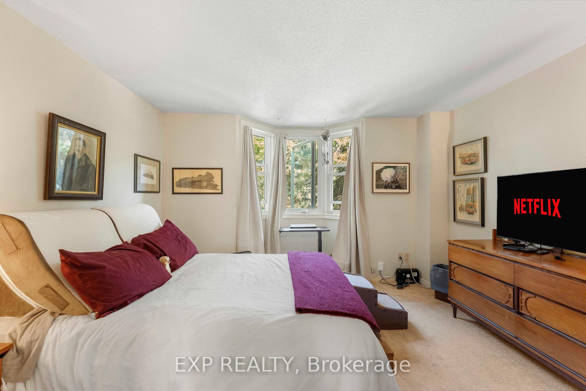 Photo 15 of 1 Quarry Court, Toronto, Greenwood-Coxwell — HOMEH