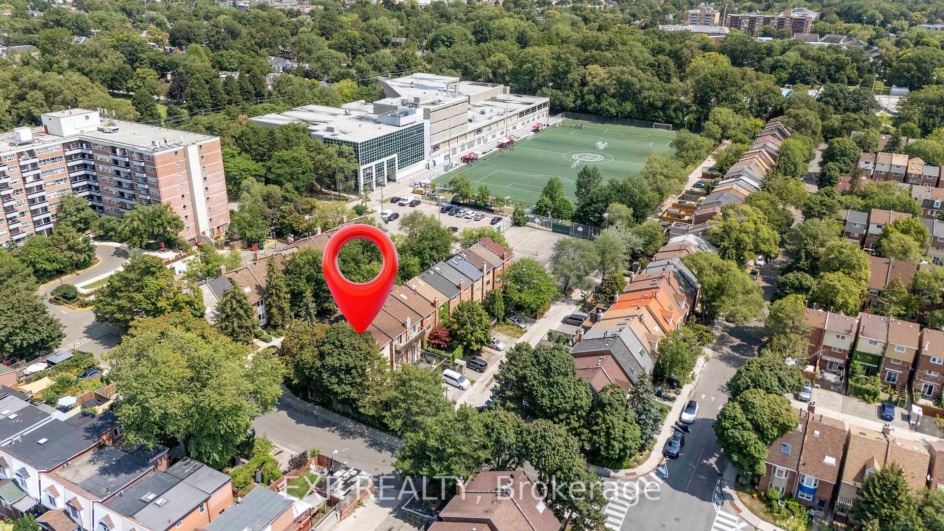 Photo 44 of 1 Quarry Court, Toronto, Greenwood-Coxwell — HOMEH