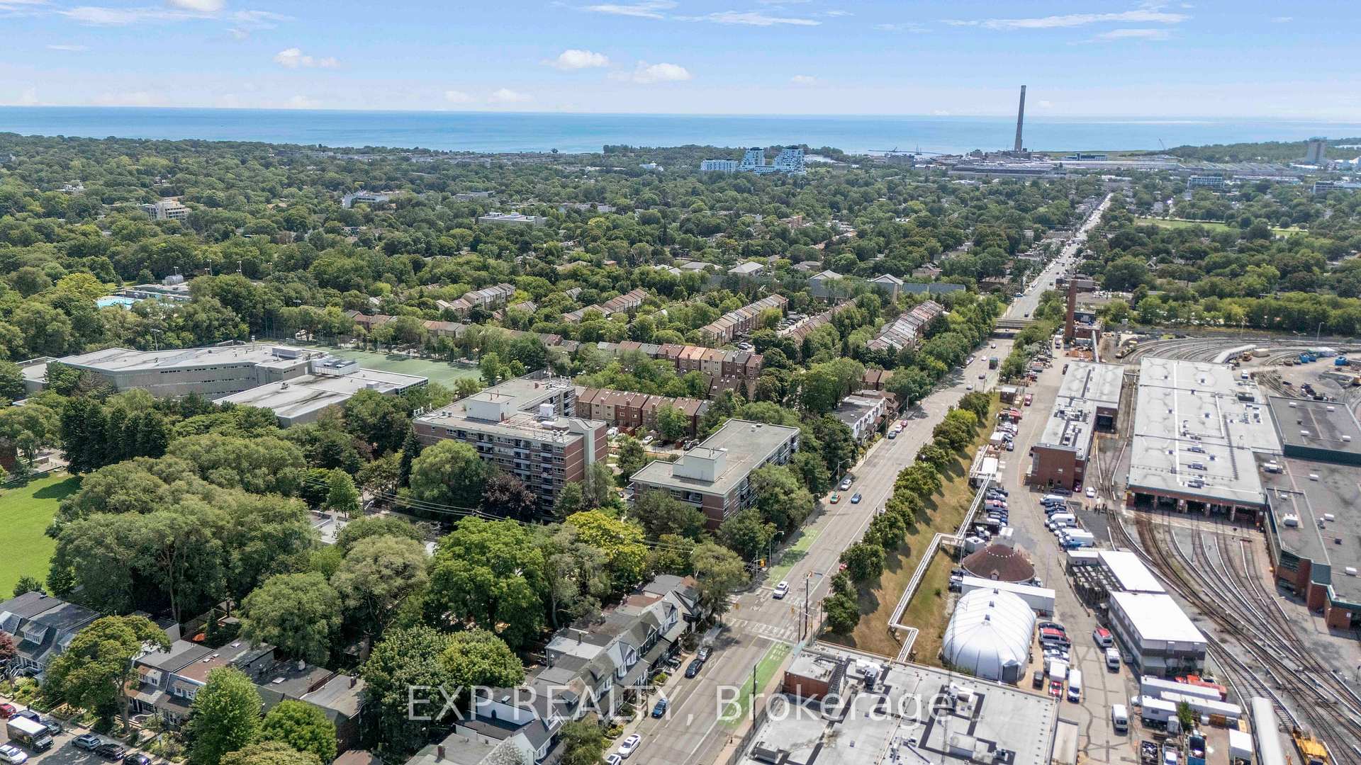 Photo 48 of 1 Quarry Court, Toronto, Greenwood-Coxwell — HOMEH