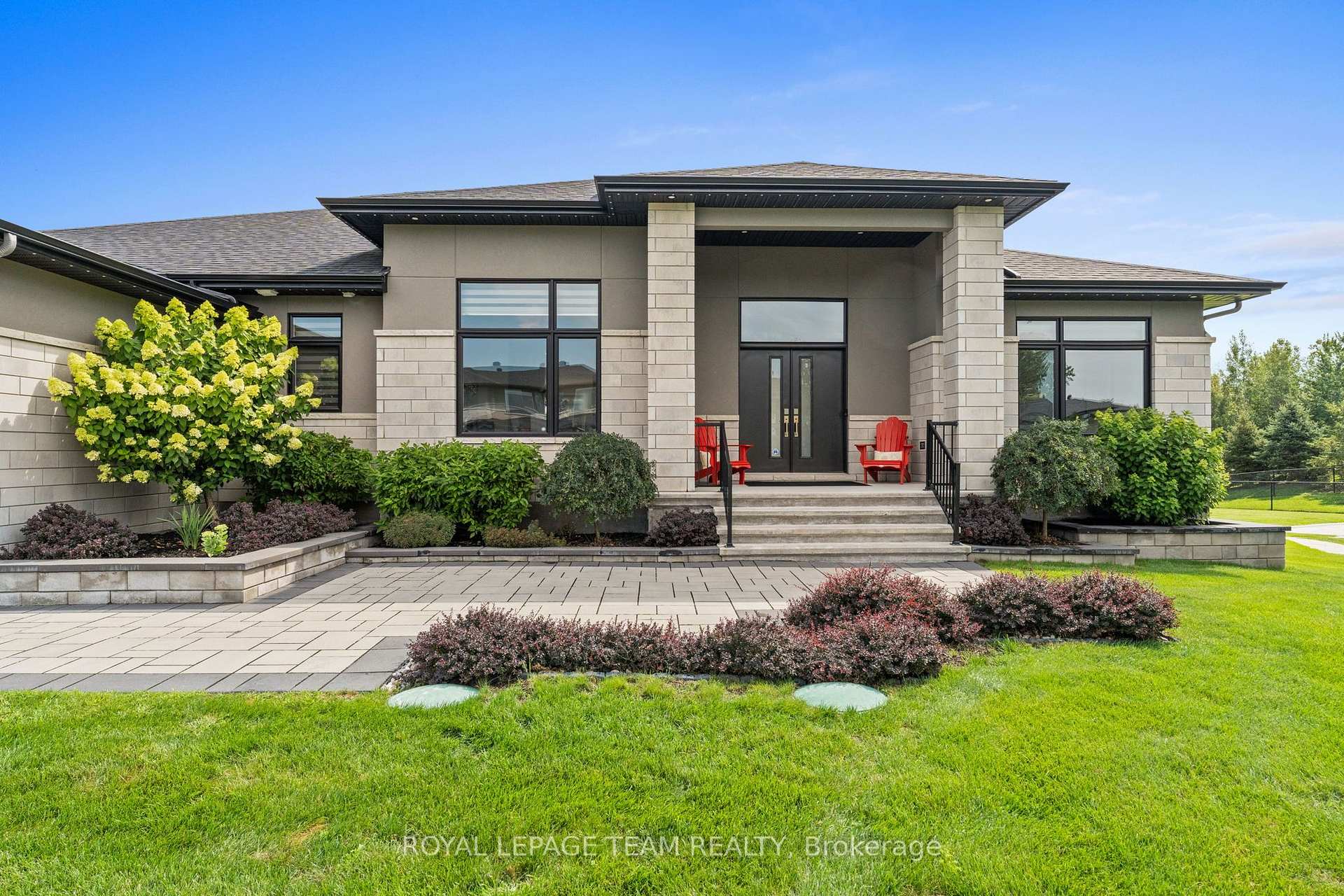 Photo 3 of 792 McManus Avenue, Ottawa, Manotick Village & Manotick Estates — HOMEH