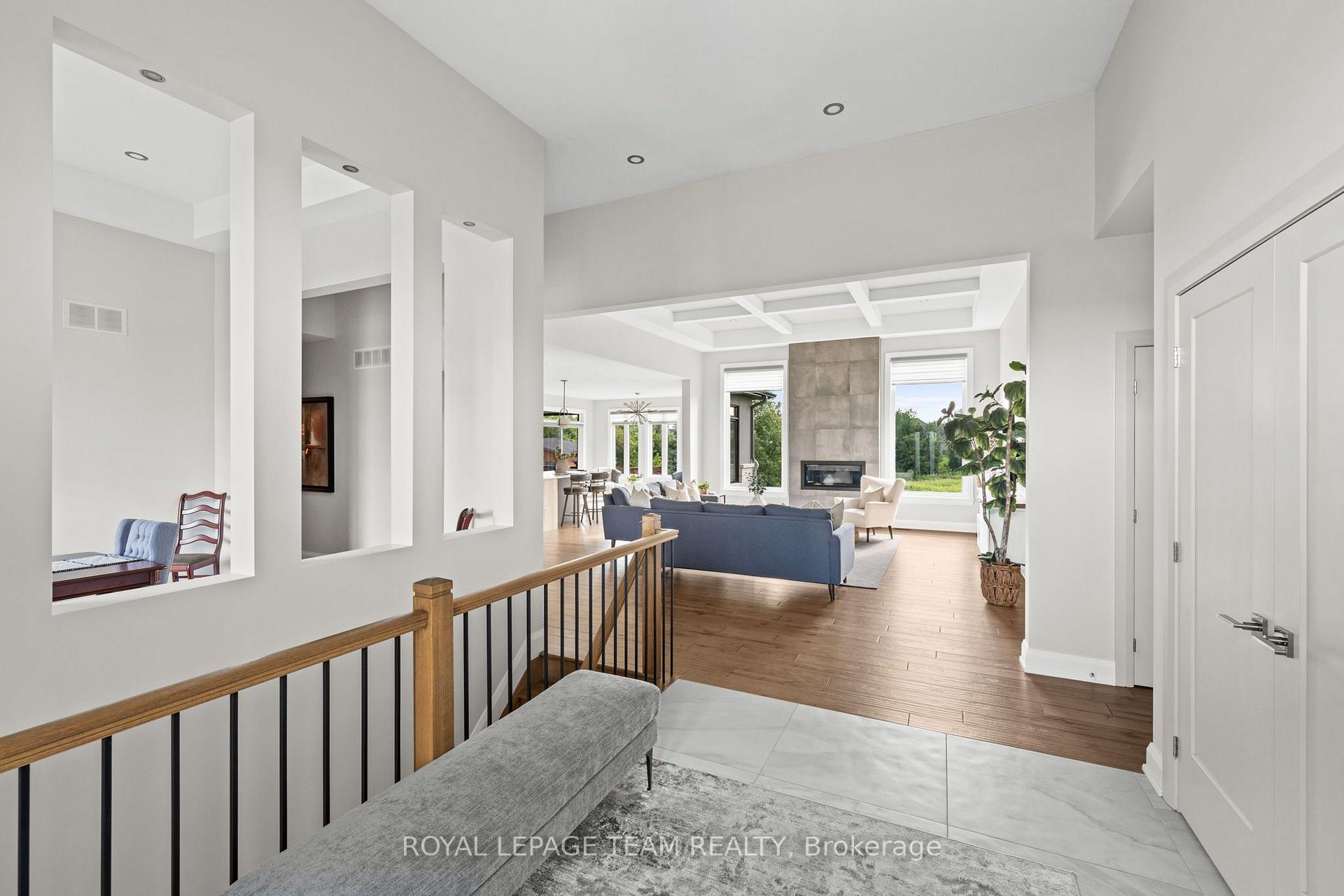 Photo 6 of 792 McManus Avenue, Ottawa, Manotick Village & Manotick Estates — HOMEH
