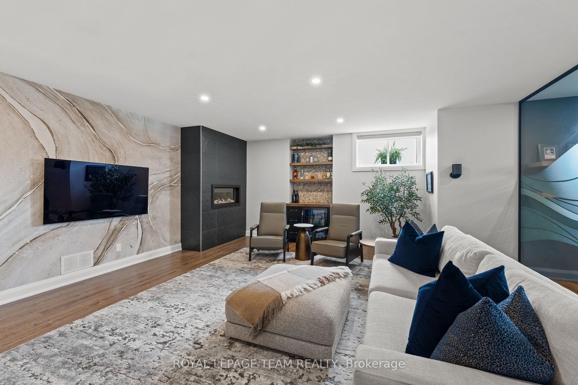 Photo 32 of 792 McManus Avenue, Ottawa, Manotick Village & Manotick Estates — HOMEH