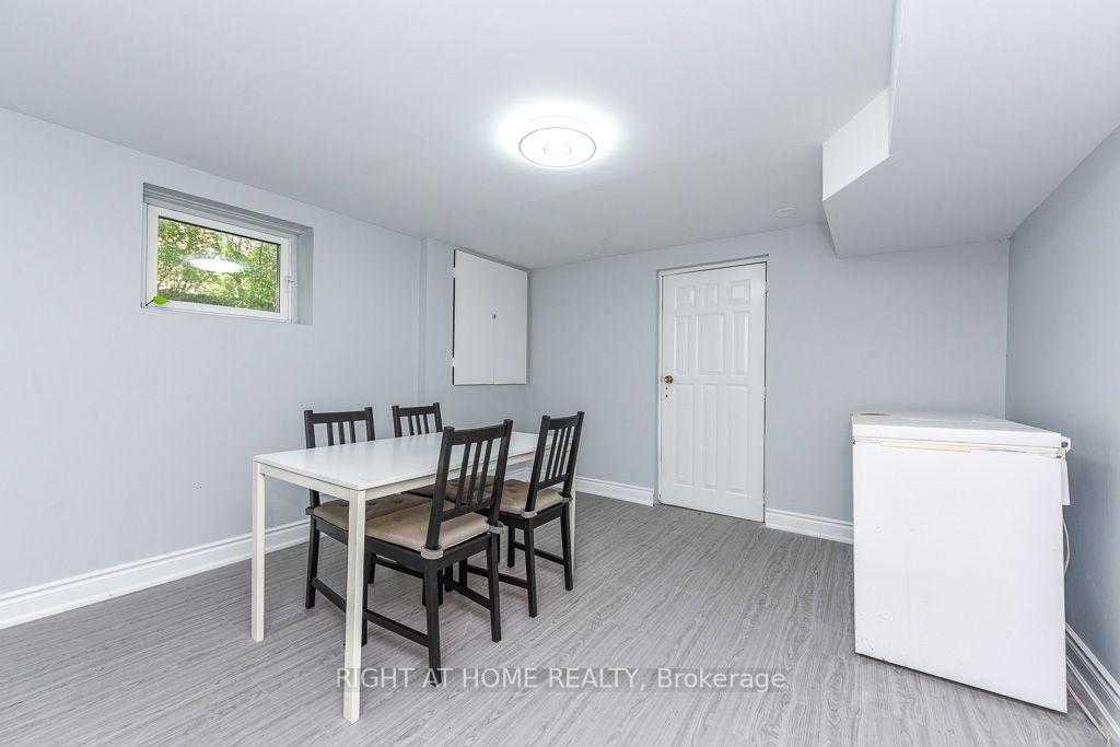 Photo 27 of 110 Main N Street, Milton, Campbellville — HOMEH