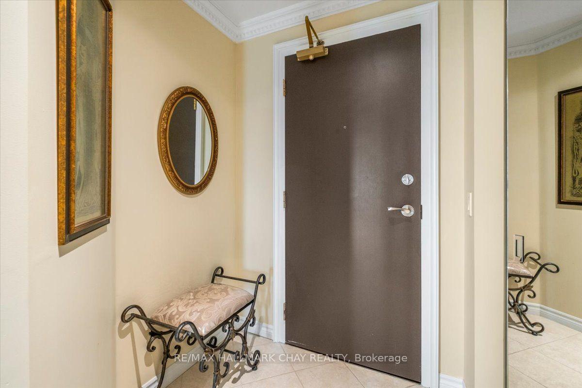 Photo 8 of Unit 1608, 6 Toronto Street, Barrie, Lakeshore — HOMEH