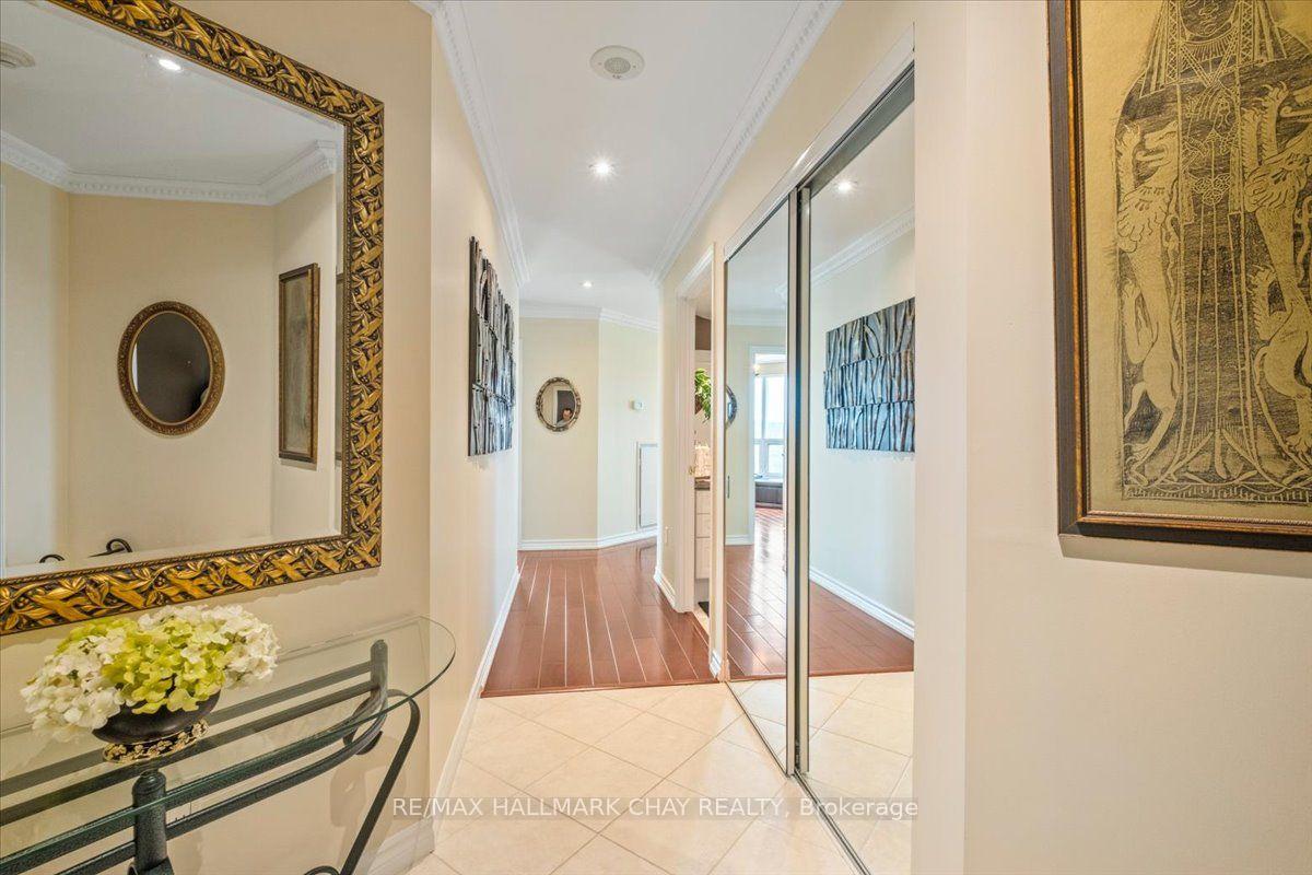 Photo 10 of Unit 1608, 6 Toronto Street, Barrie, Lakeshore — HOMEH