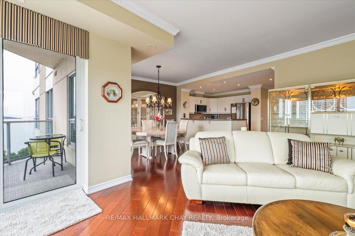 Photo 21 of Unit 1608, 6 Toronto Street, Barrie, Lakeshore — HOMEH