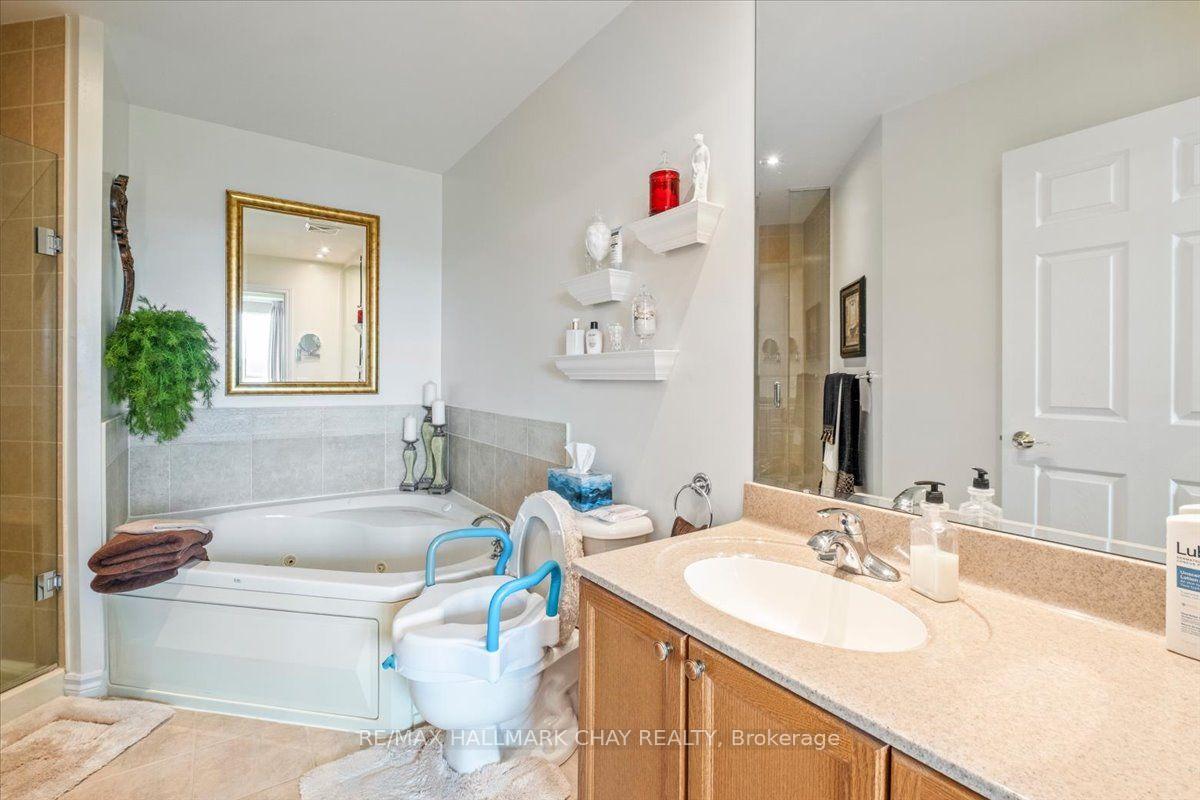 Photo 28 of Unit 1608, 6 Toronto Street, Barrie, Lakeshore — HOMEH
