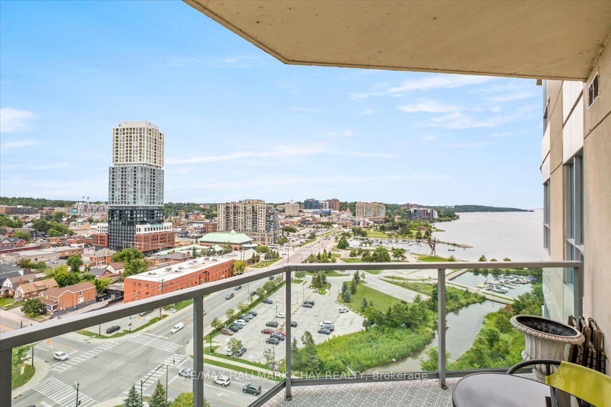 Photo 36 of Unit 1608, 6 Toronto Street, Barrie, Lakeshore — HOMEH