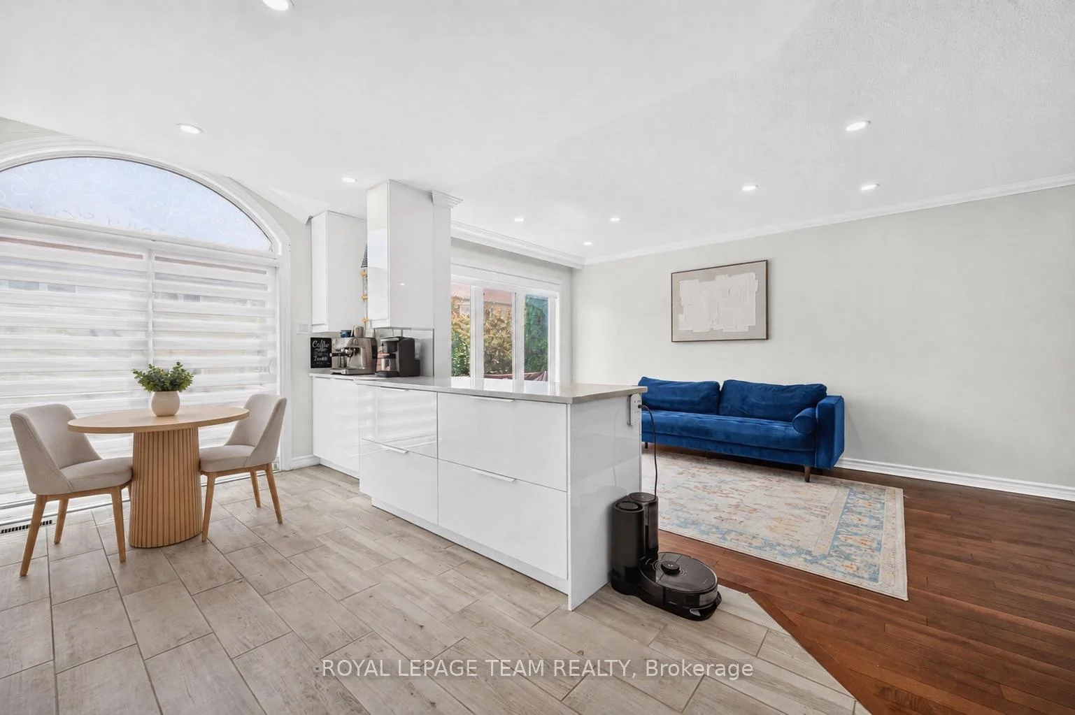 Photo 13 of 599 Malkowski Street, Ottawa, Kanata - Morgan's Grant/South March — HOMEH