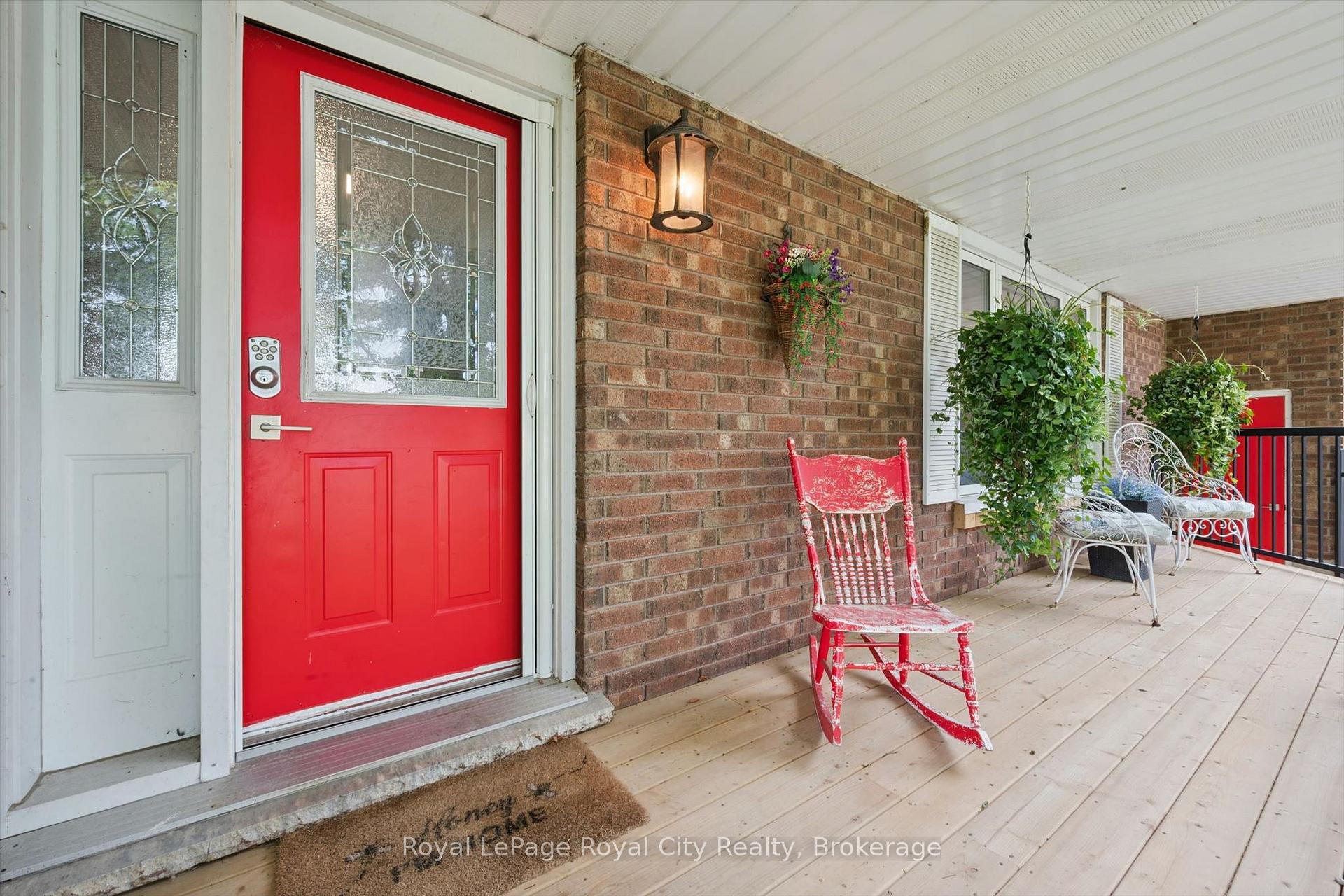 Photo 4 of 6933 Pine Creek Road, Woolwich, Breslau — HOMEH