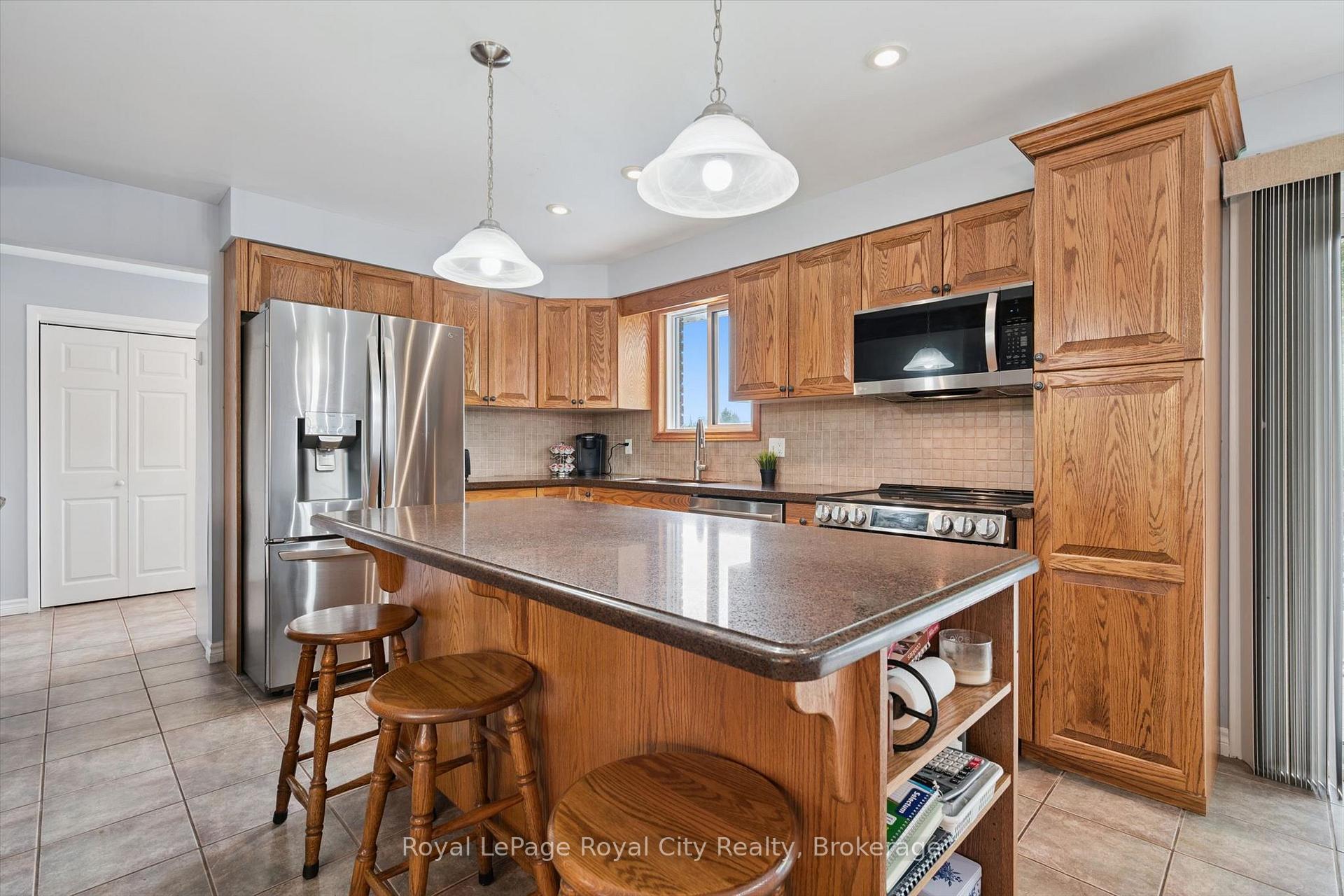 Photo 10 of 6933 Pine Creek Road, Woolwich, Breslau — HOMEH
