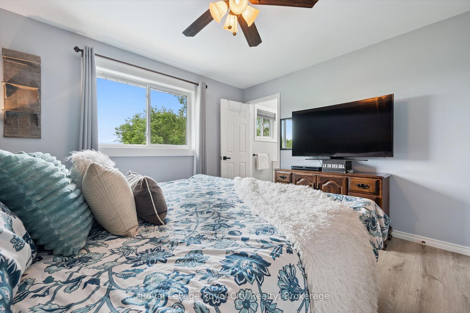 Photo 17 of 6933 Pine Creek Road, Woolwich, Breslau — HOMEH
