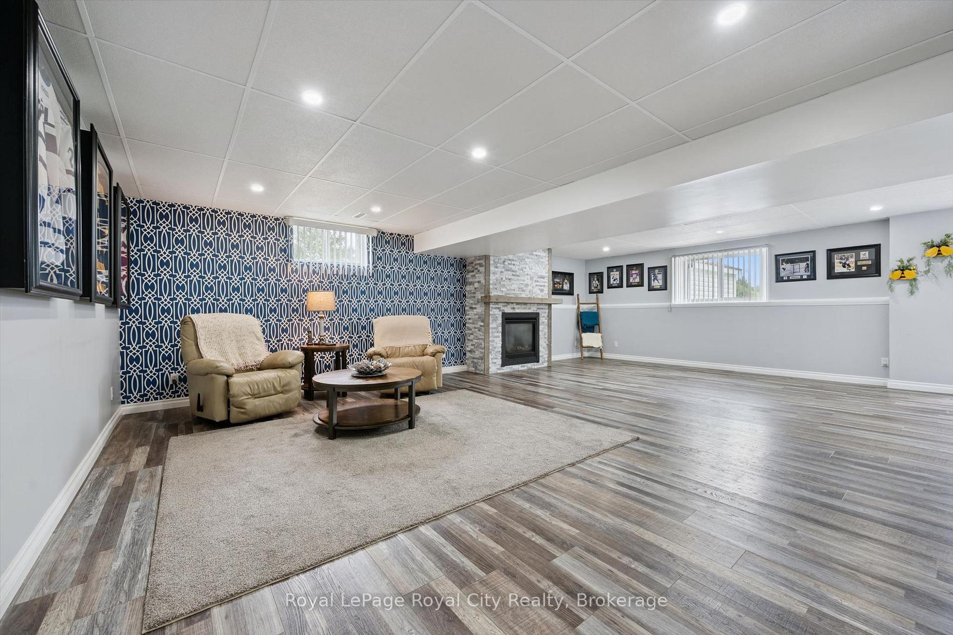 Photo 21 of 6933 Pine Creek Road, Woolwich, Breslau — HOMEH