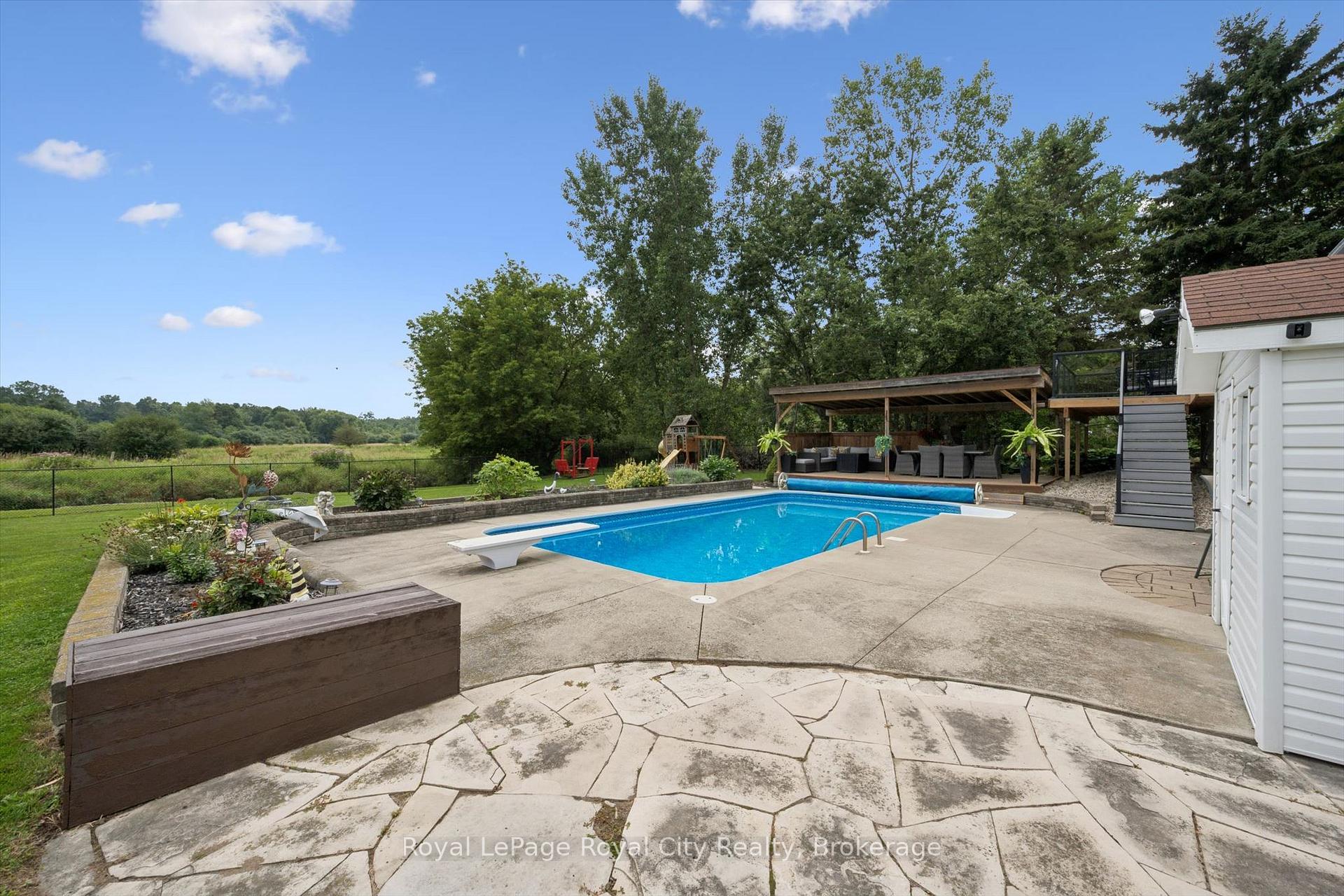 Photo 30 of 6933 Pine Creek Road, Woolwich, Breslau — HOMEH