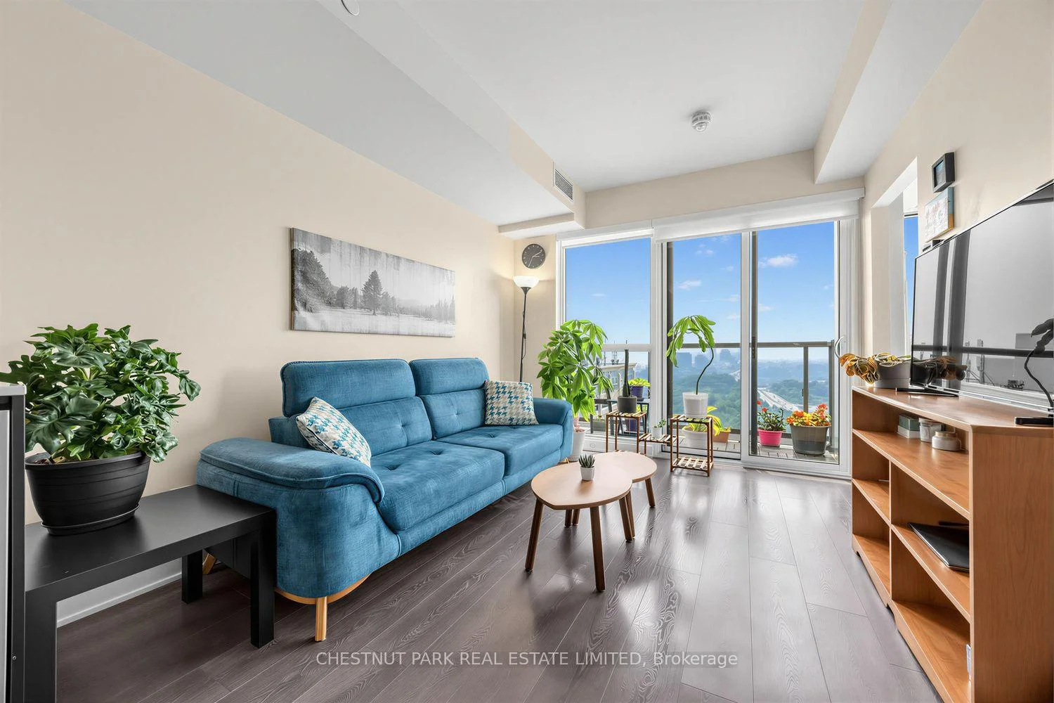 Photo 2 of Unit 2401, 6 Sonic Way, Toronto, Flemingdon Park — HOMEH