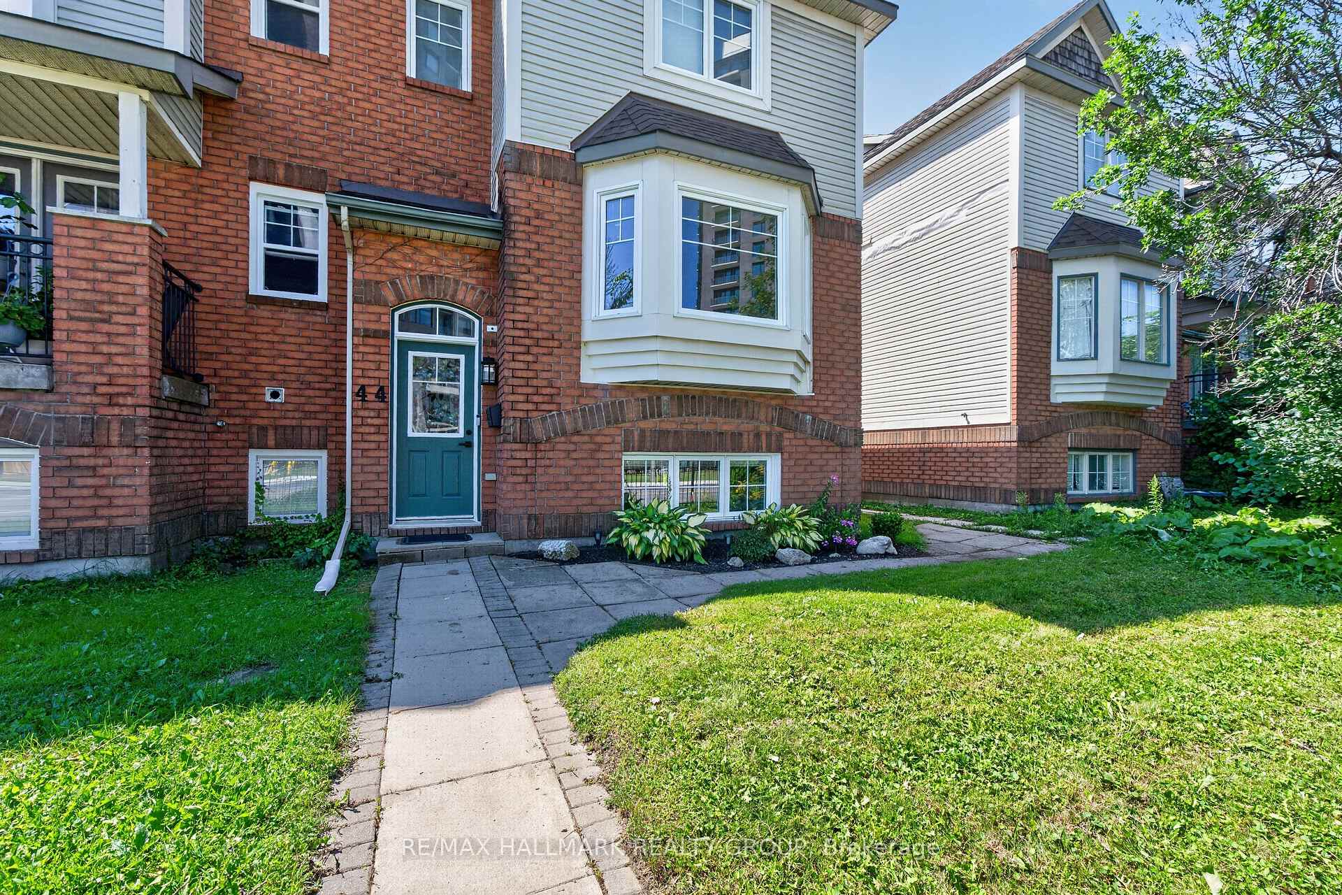 Photo 5 of 44 Centrepointe Drive, Ottawa, Centrepointe — HOMEH
