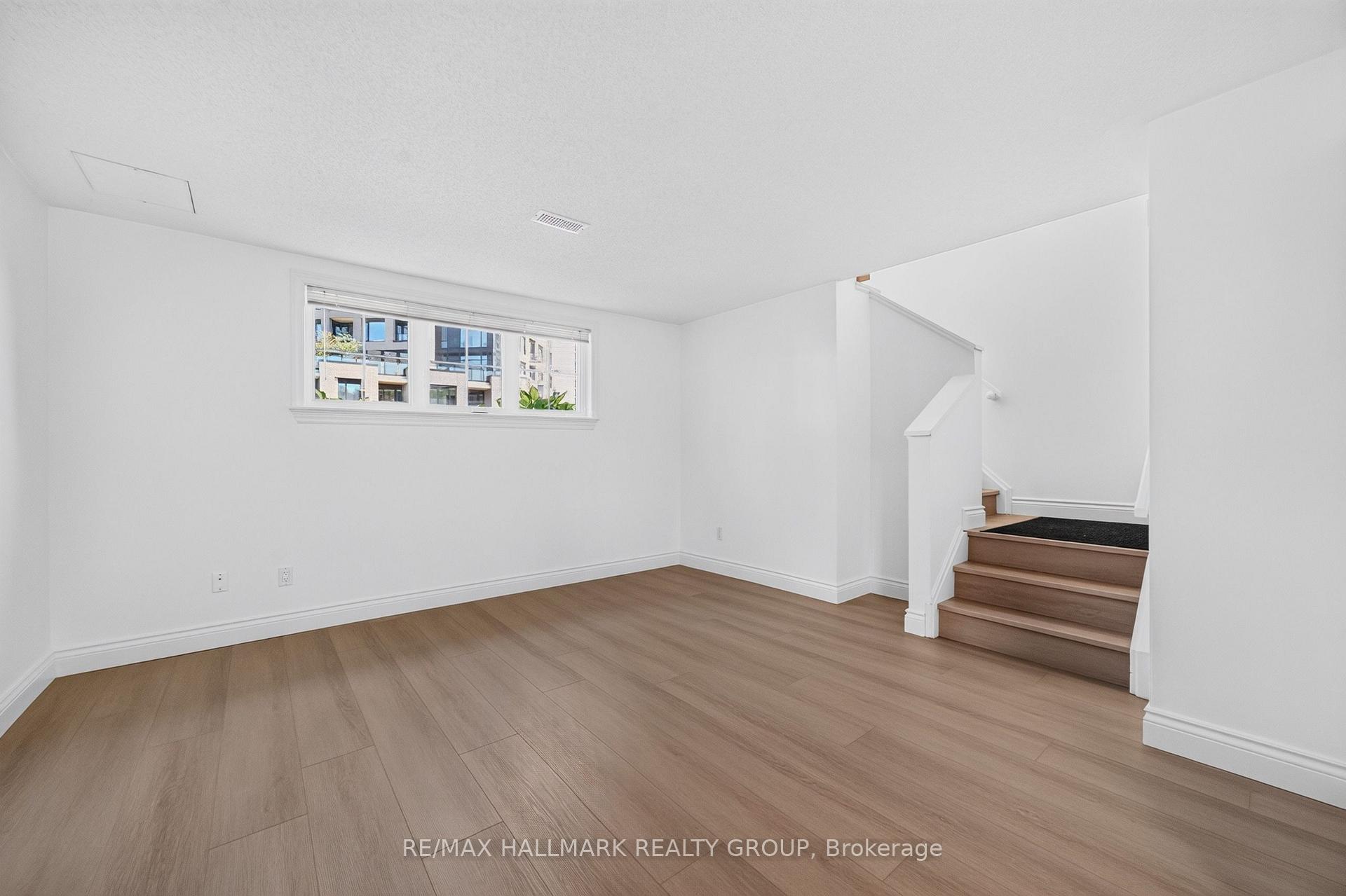 Photo 13 of 44 Centrepointe Drive, Ottawa, Centrepointe — HOMEH