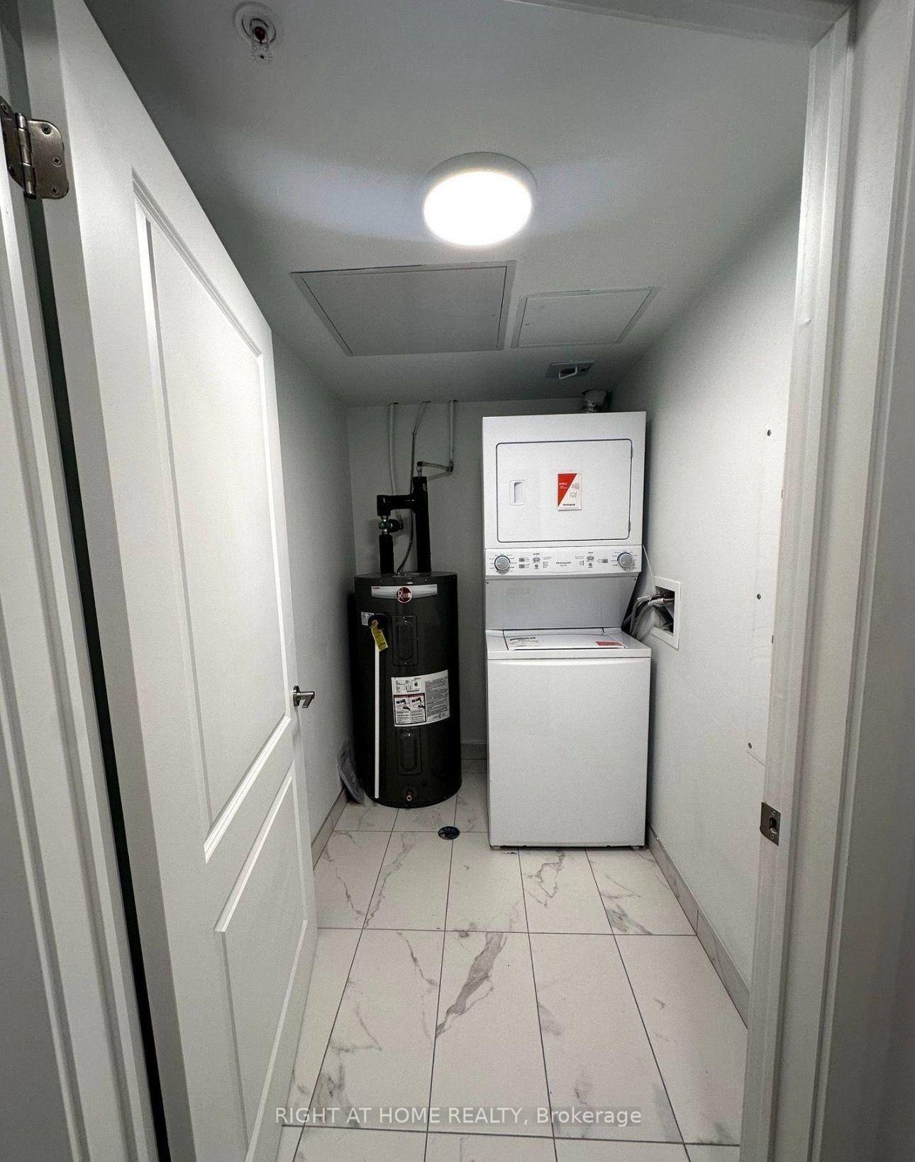 Photo 14 of Unit 401, 385 Arctic Red Drive, Oshawa, Windfields — HOMEH
