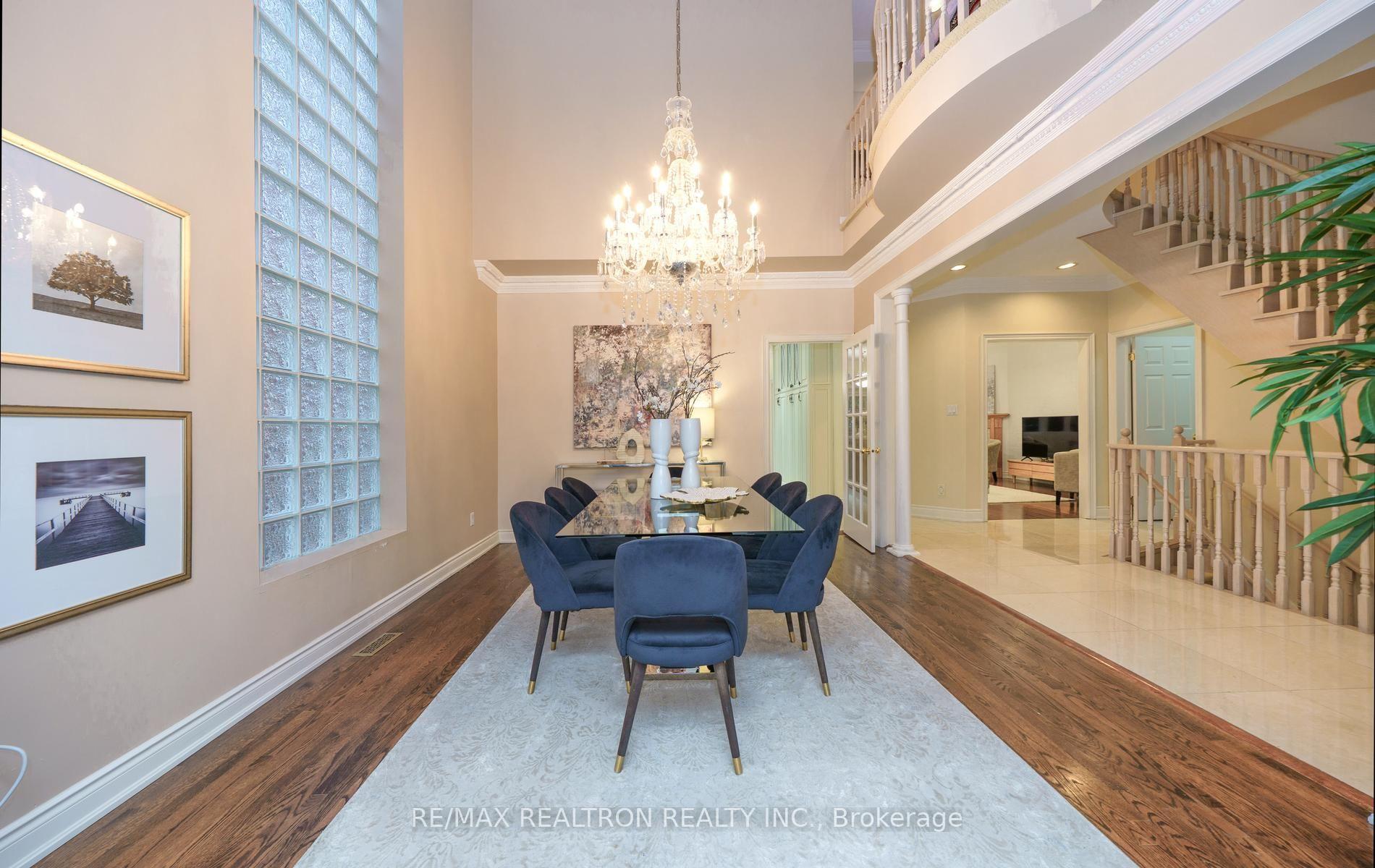 Photo 15 of 129 Theodore Place, Vaughan, Crestwood-Springfarm-Yorkhill — HOMEH