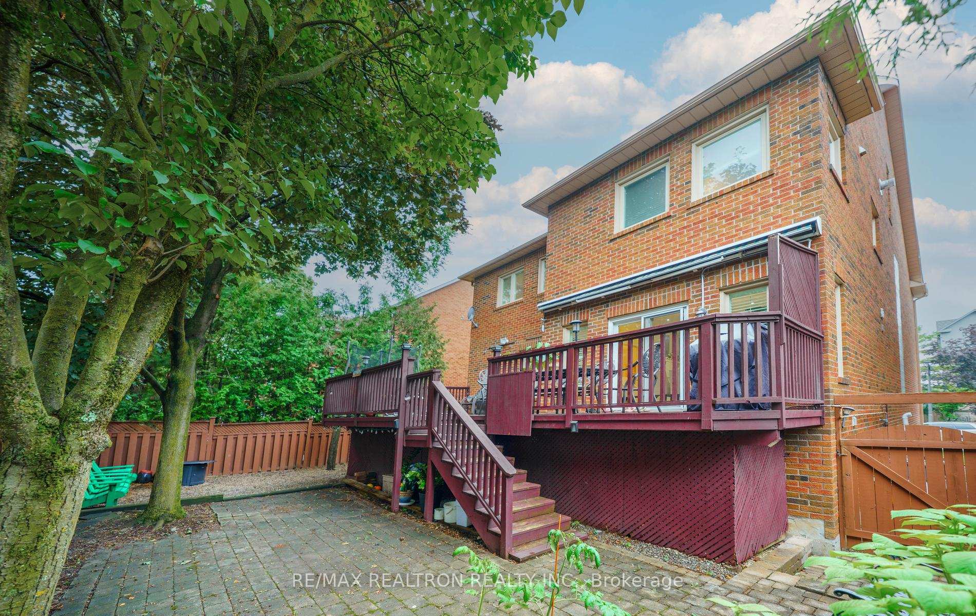 Photo 49 of 129 Theodore Place, Vaughan, Crestwood-Springfarm-Yorkhill — HOMEH