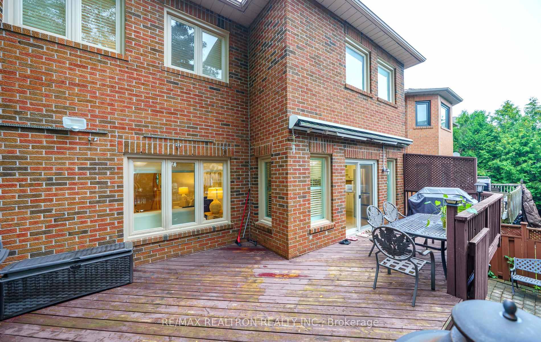 Photo 50 of 129 Theodore Place, Vaughan, Crestwood-Springfarm-Yorkhill — HOMEH