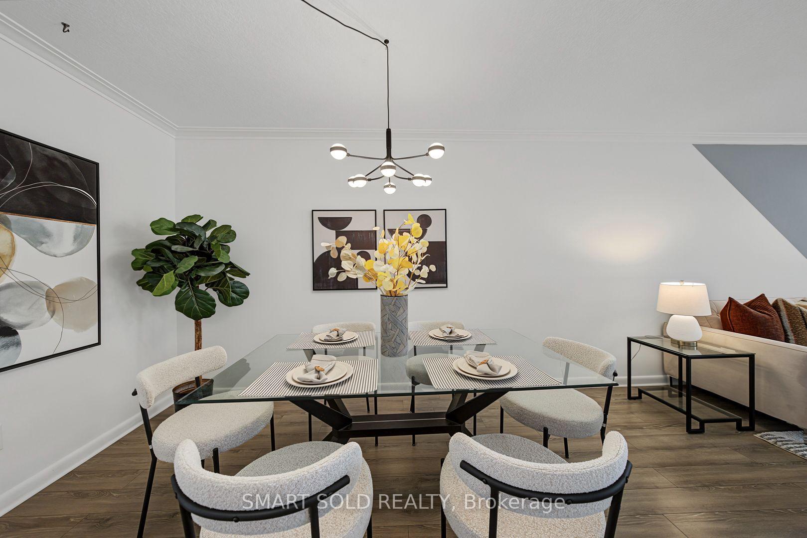 Photo 2 of 1 Cameo Crescent, Toronto, Rockcliffe-Smythe — HOMEH