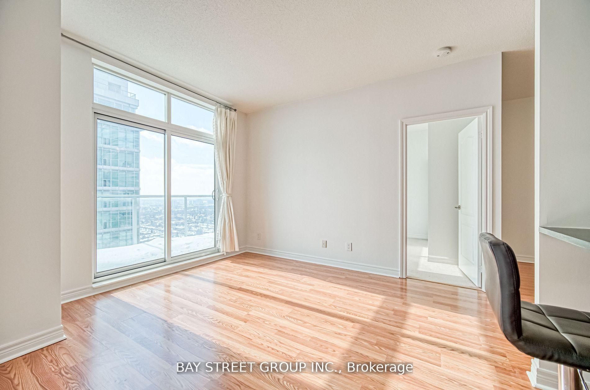 Photo 3 of Unit Ph#3603, 70 Town Centre Court, Scarborough, Bendale — HOMEH
