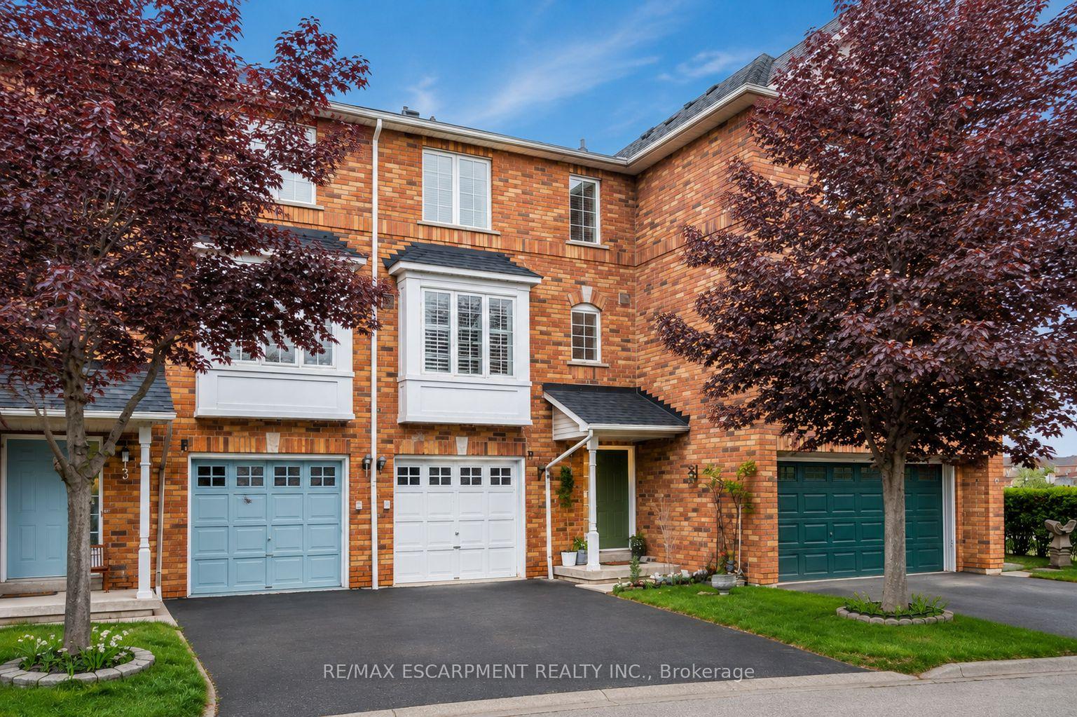 Photo 1 of Unit 2, 80 Acorn Place, Mississauga, Hurontario — HOMEH