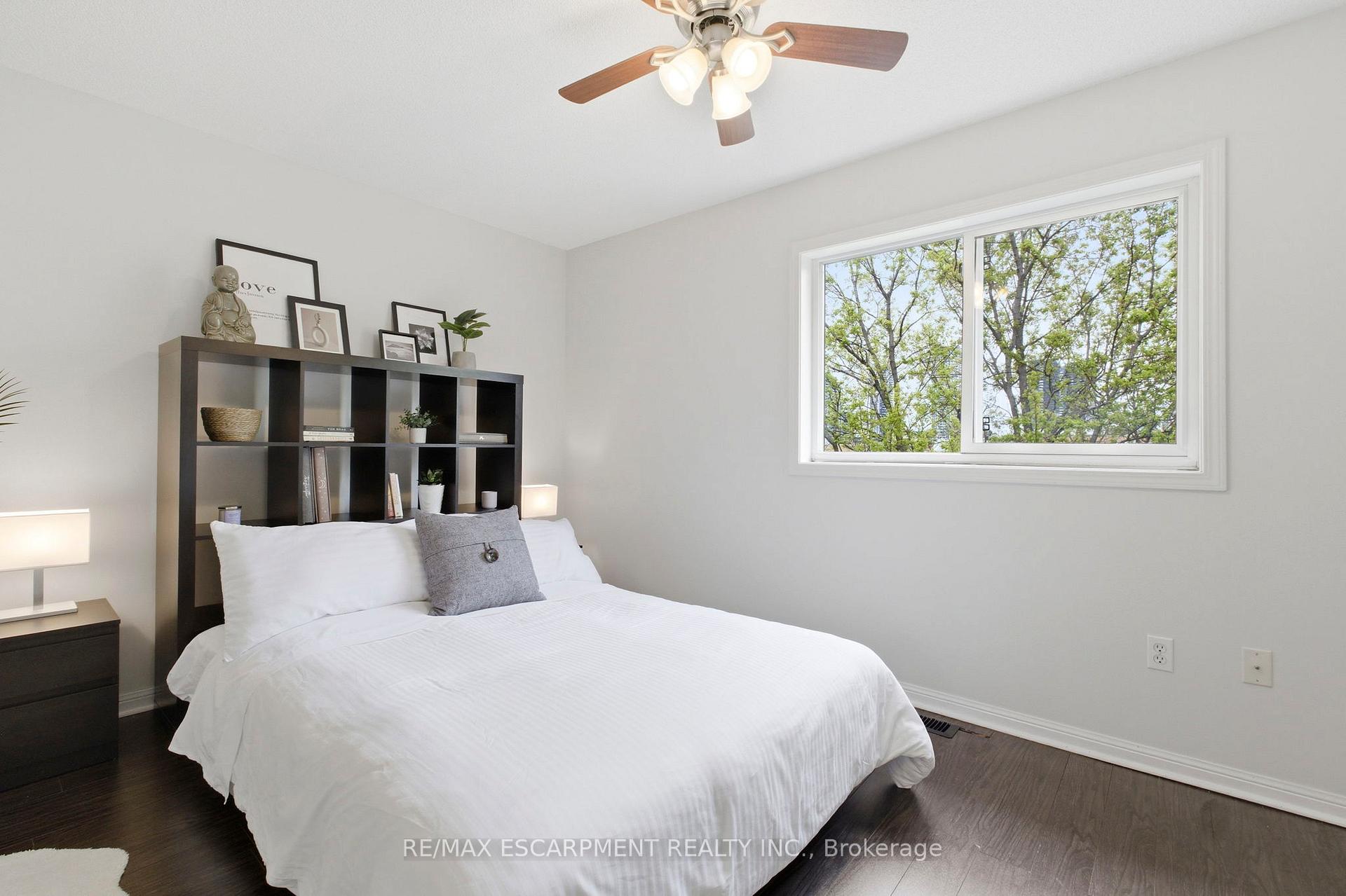Photo 13 of Unit 2, 80 Acorn Place, Mississauga, Hurontario — HOMEH