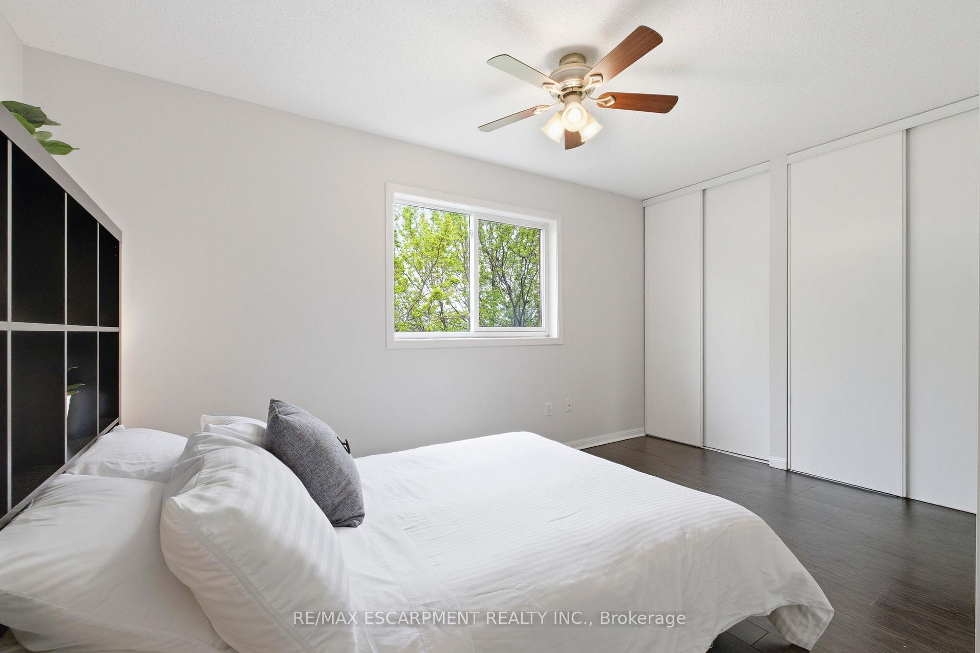 Photo 14 of Unit 2, 80 Acorn Place, Mississauga, Hurontario — HOMEH