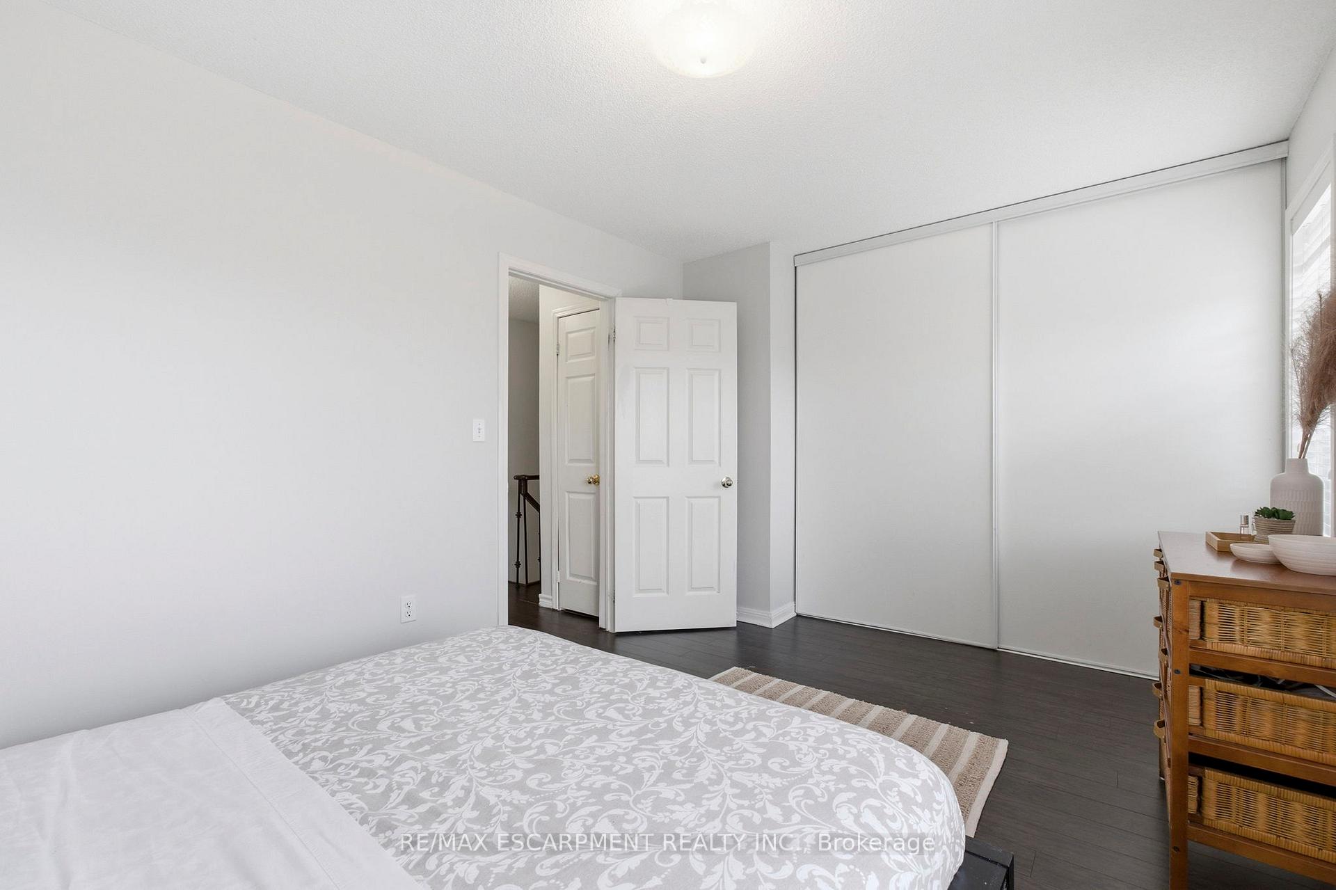 Photo 17 of Unit 2, 80 Acorn Place, Mississauga, Hurontario — HOMEH