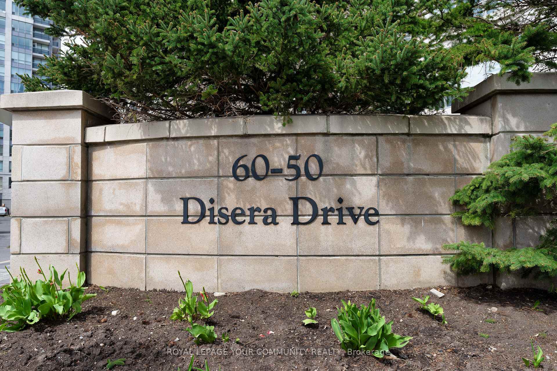 Photo 3 of Unit 215, 50 Disera Drive, Vaughan, Beverley Glen — HOMEH