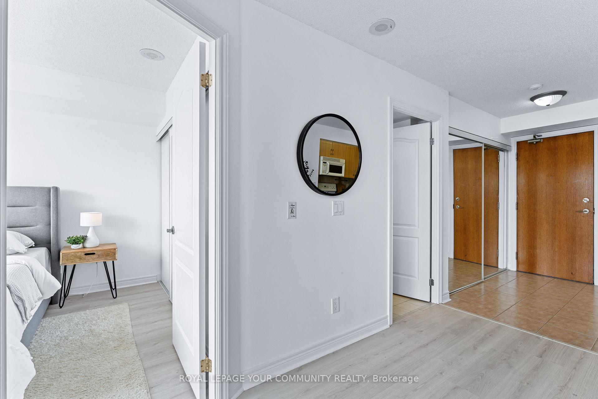 Photo 13 of Unit 215, 50 Disera Drive, Vaughan, Beverley Glen — HOMEH