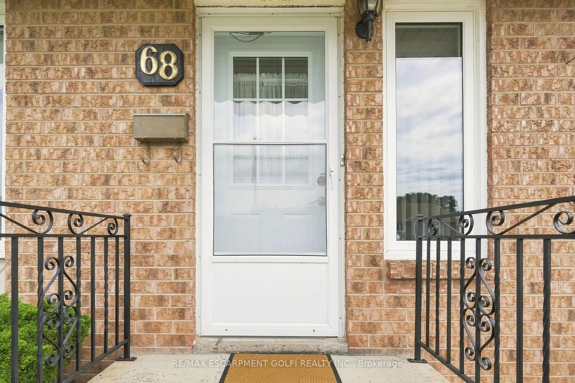 Photo 4 of Unit 68, 122 Bunting Road, St. Catharines, E. Chester — HOMEH