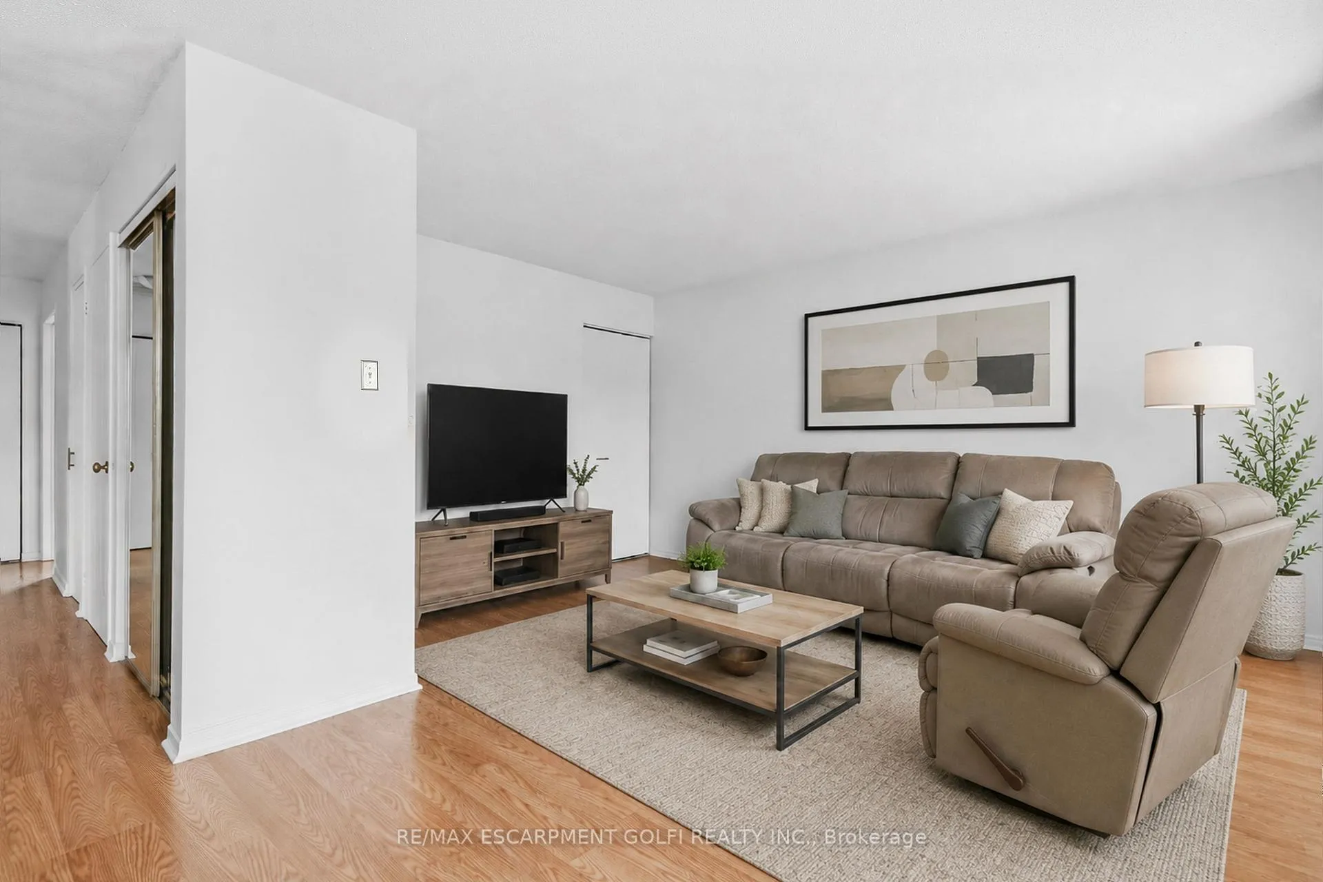 Photo 5 of Unit 68, 122 Bunting Road, St. Catharines, E. Chester — HOMEH