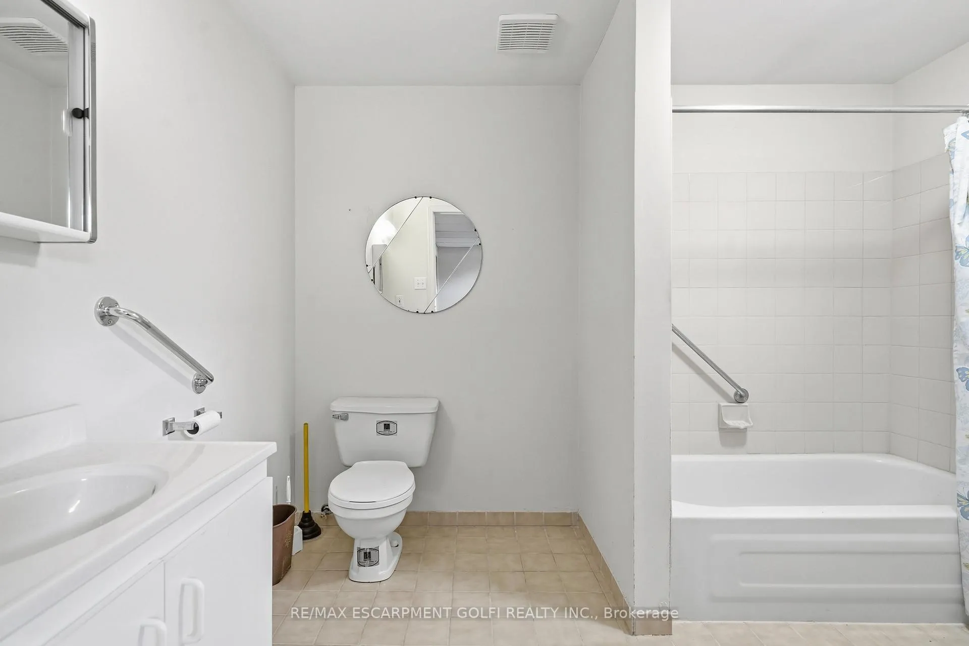 Photo 25 of Unit 68, 122 Bunting Road, St. Catharines, E. Chester — HOMEH