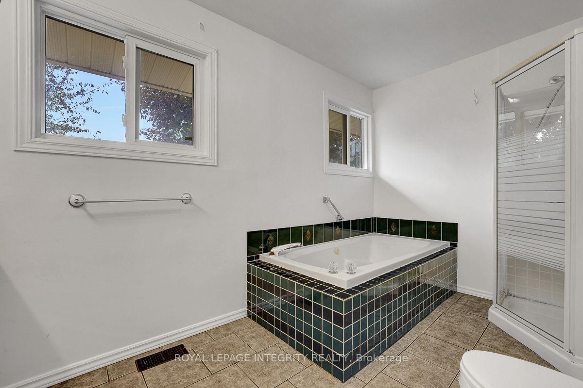 Photo 27 of 1370 Highgate Road, Ottawa, Parkway Park — HOMEH