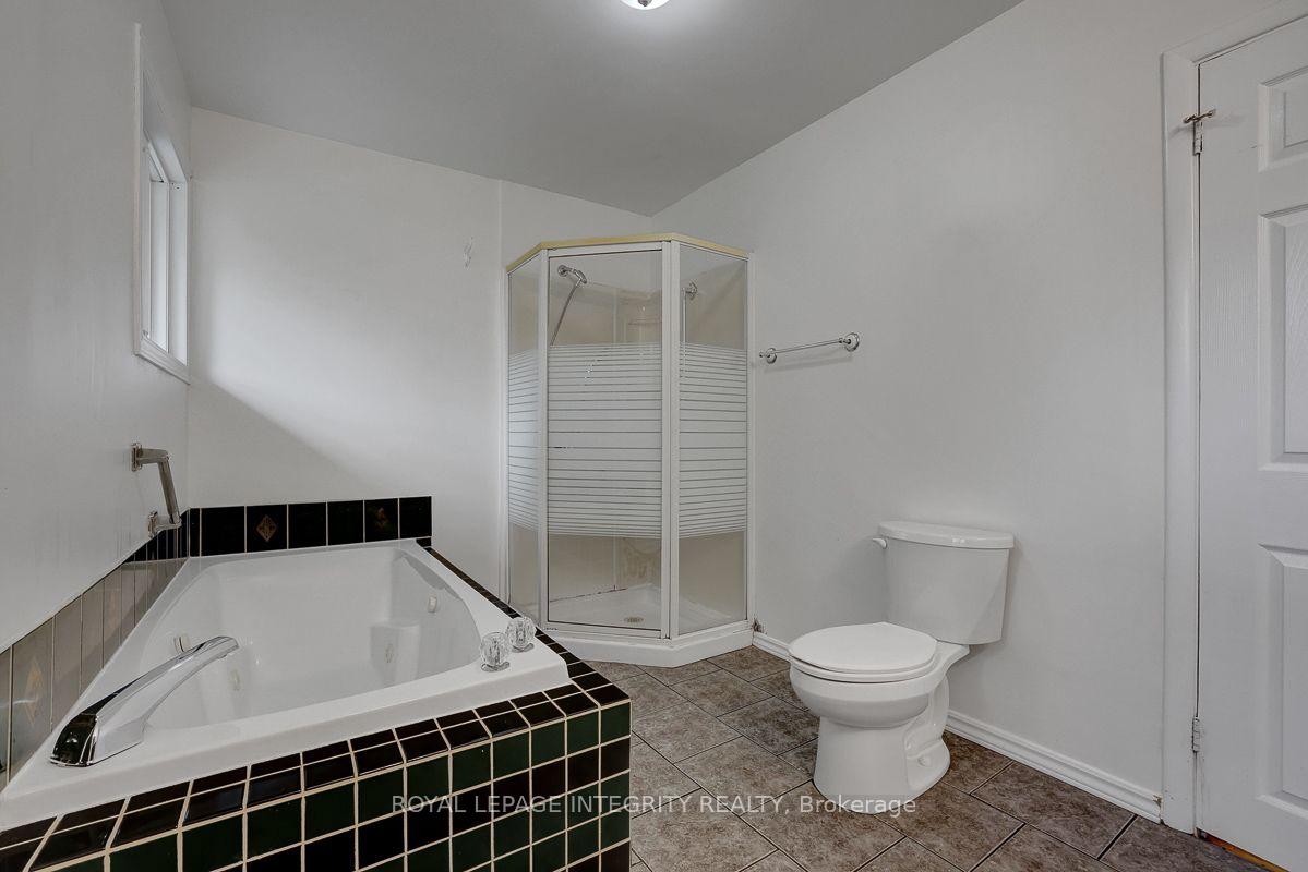 Photo 29 of 1370 Highgate Road, Ottawa, Parkway Park — HOMEH