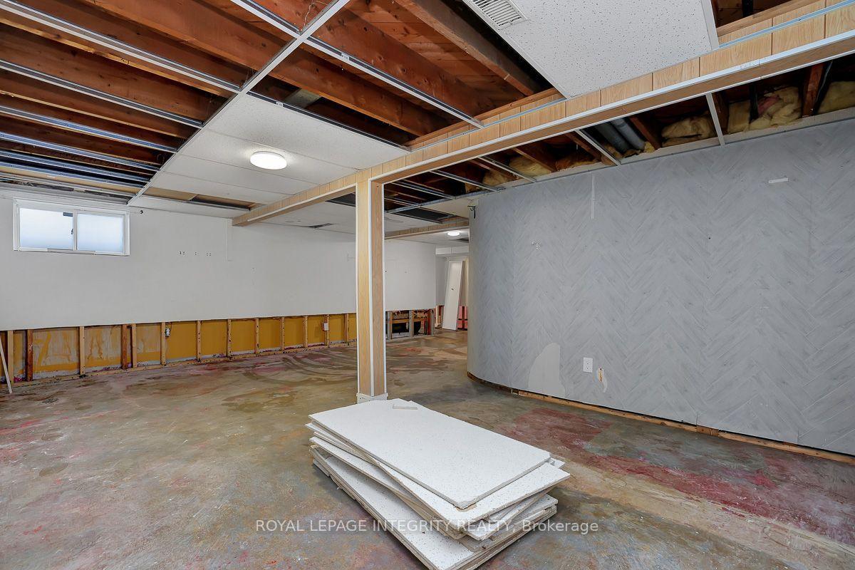 Photo 32 of 1370 Highgate Road, Ottawa, Parkway Park — HOMEH