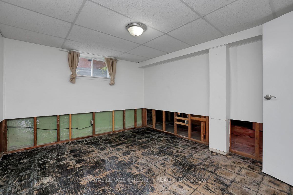Photo 34 of 1370 Highgate Road, Ottawa, Parkway Park — HOMEH