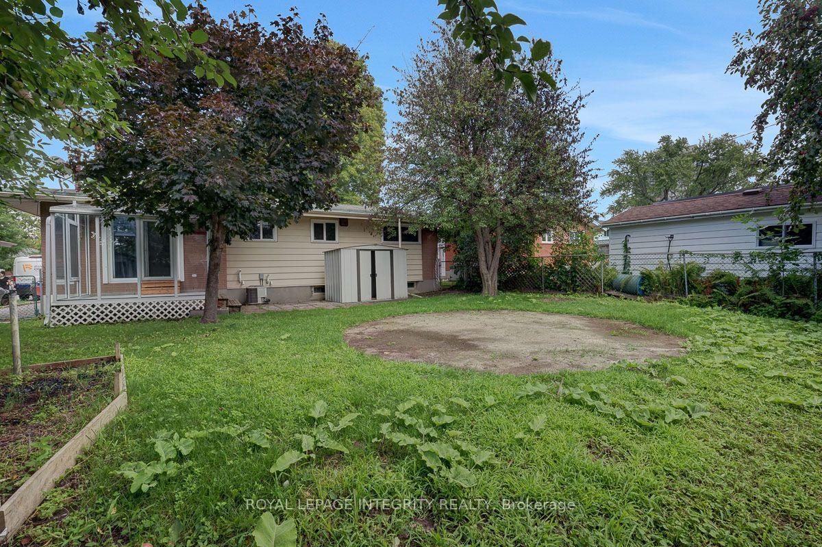 Photo 46 of 1370 Highgate Road, Ottawa, Parkway Park — HOMEH