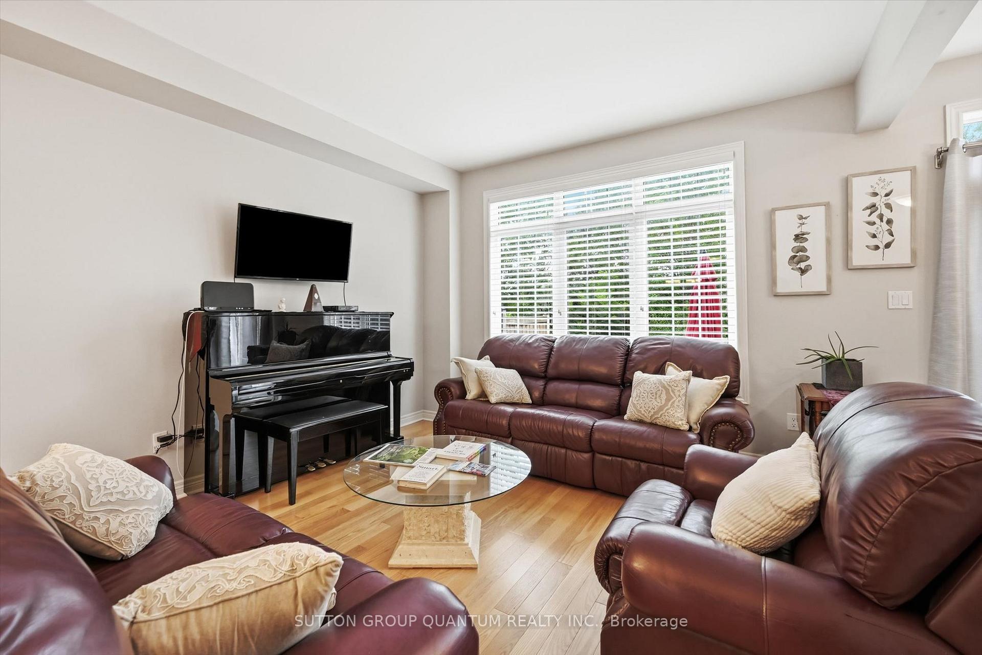 Photo 13 of 25 Mccardy Court, Caledon, Caledon East — HOMEH