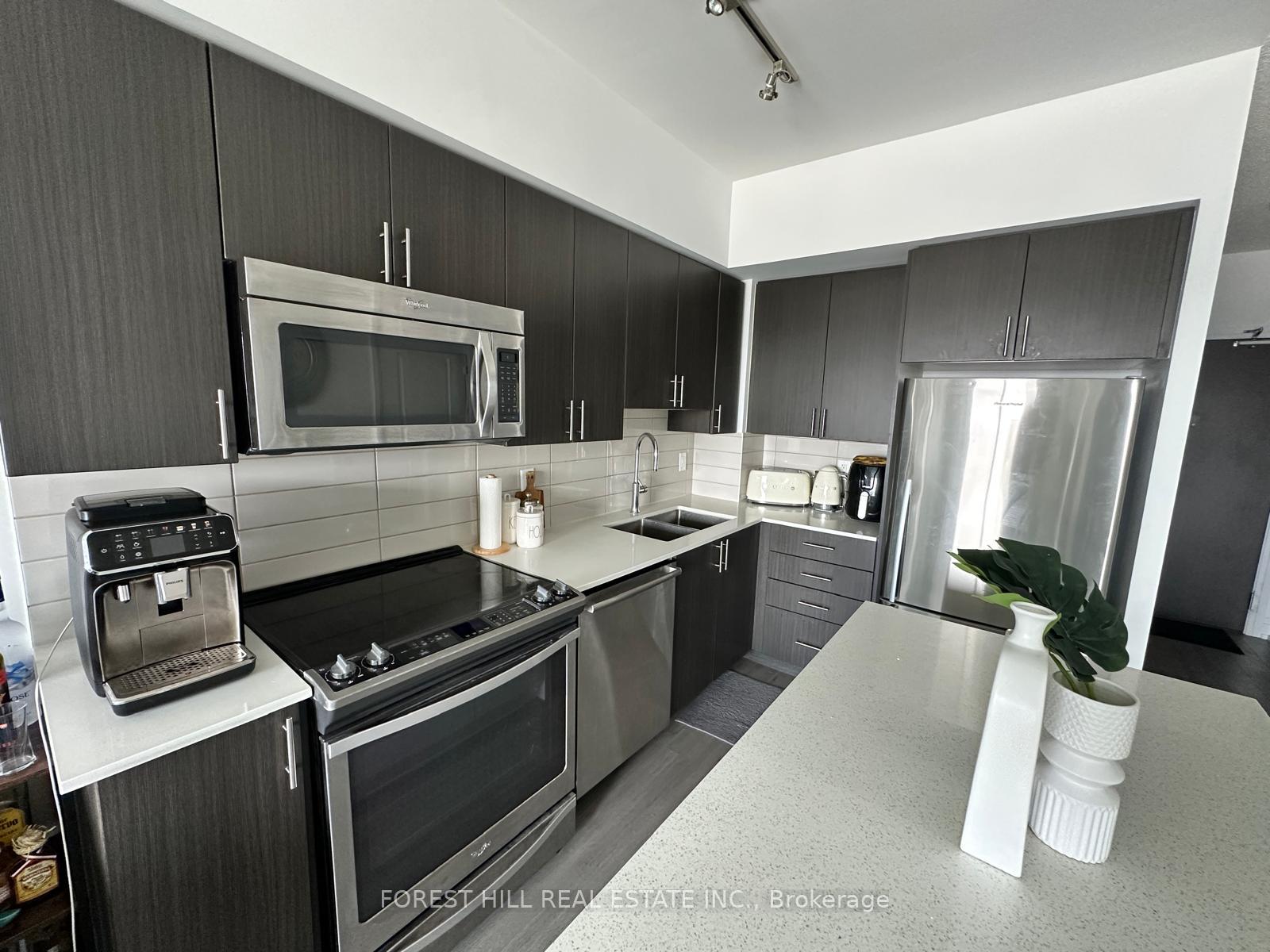 Photo 8 of Unit 1706, 7980 Bathurst Street, Vaughan, Beverley Glen — HOMEH