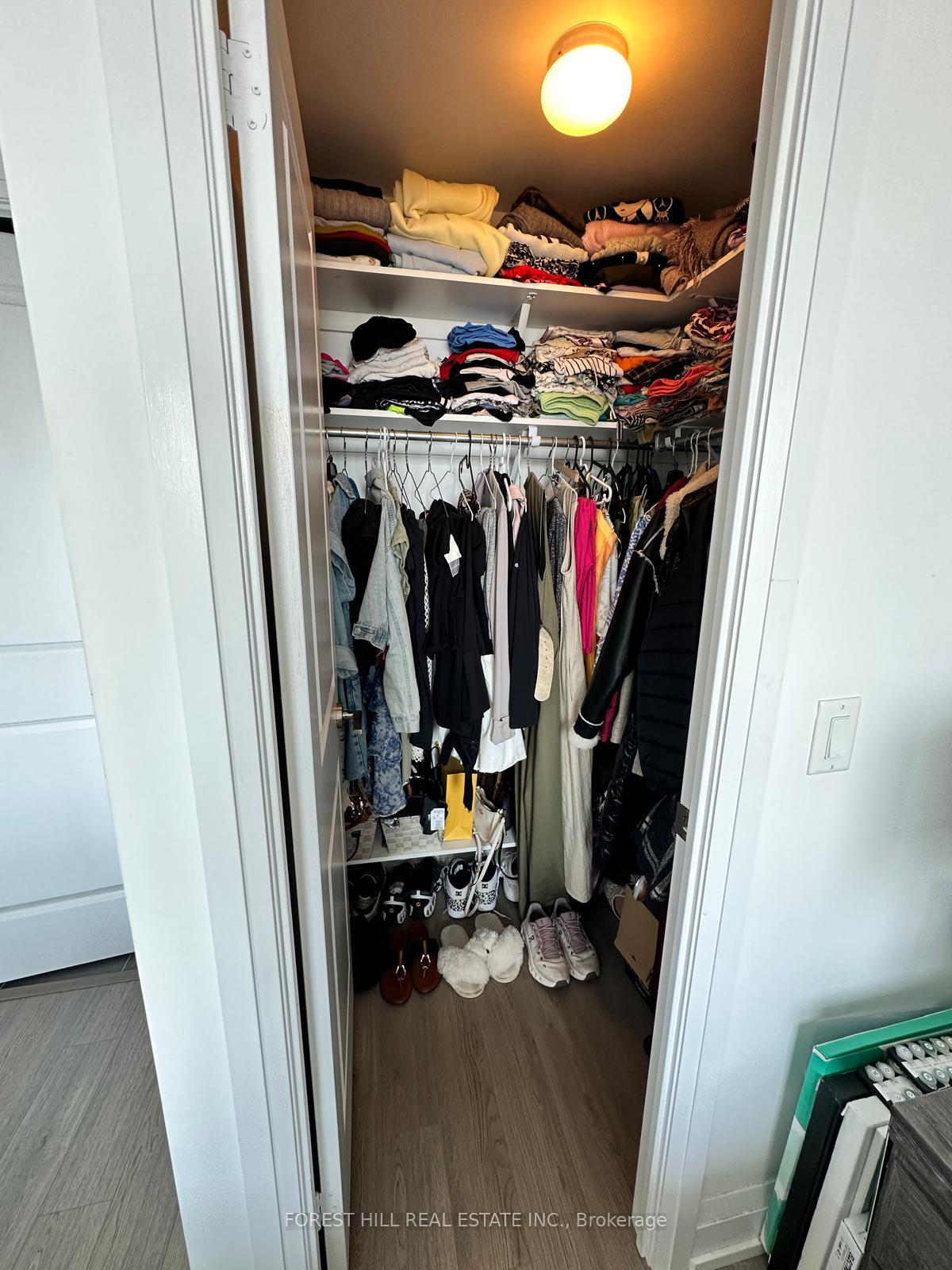 Photo 15 of Unit 1706, 7980 Bathurst Street, Vaughan, Beverley Glen — HOMEH