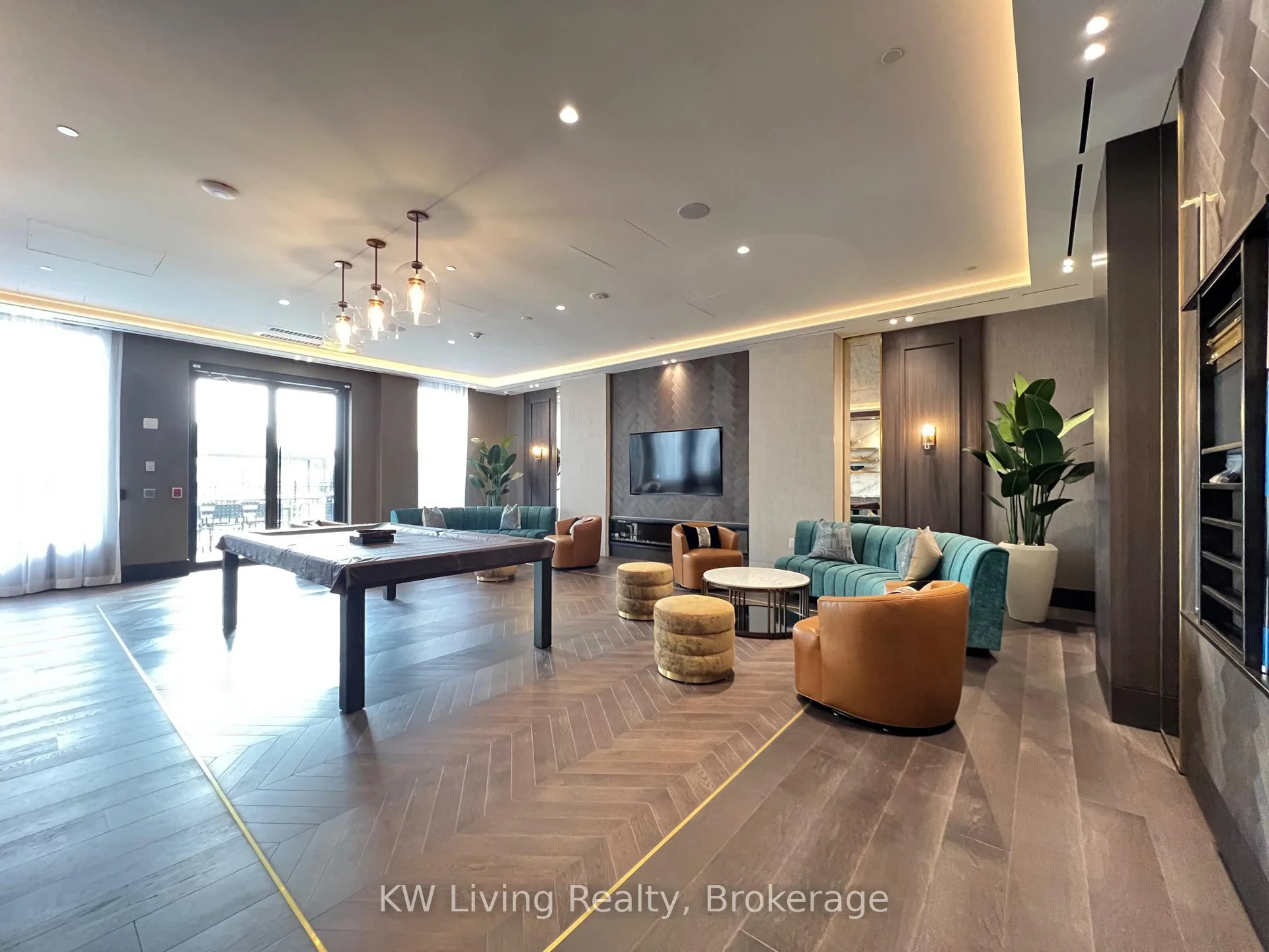 Photo 20 of Unit 903, 5 Meadowdale Road, Vaughan, Vaughan Corporate Centre — HOMEH