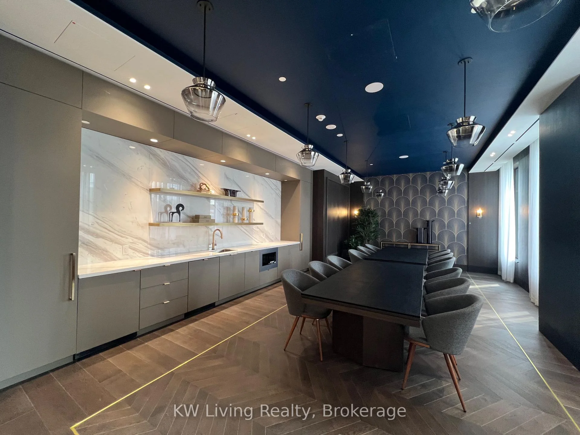 Photo 22 of Unit 903, 5 Meadowdale Road, Vaughan, Vaughan Corporate Centre — HOMEH