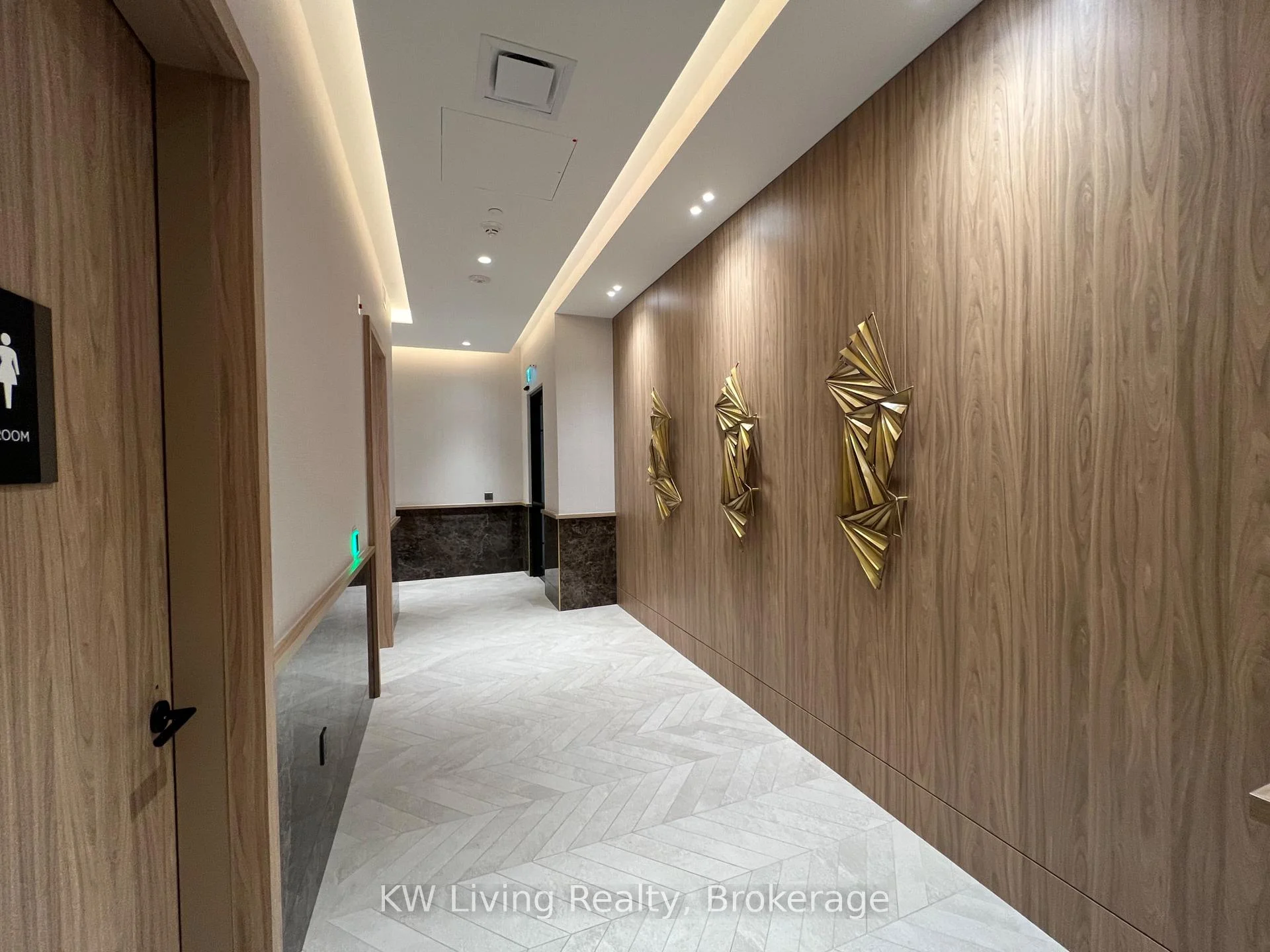 Photo 25 of Unit 903, 5 Meadowdale Road, Vaughan, Vaughan Corporate Centre — HOMEH