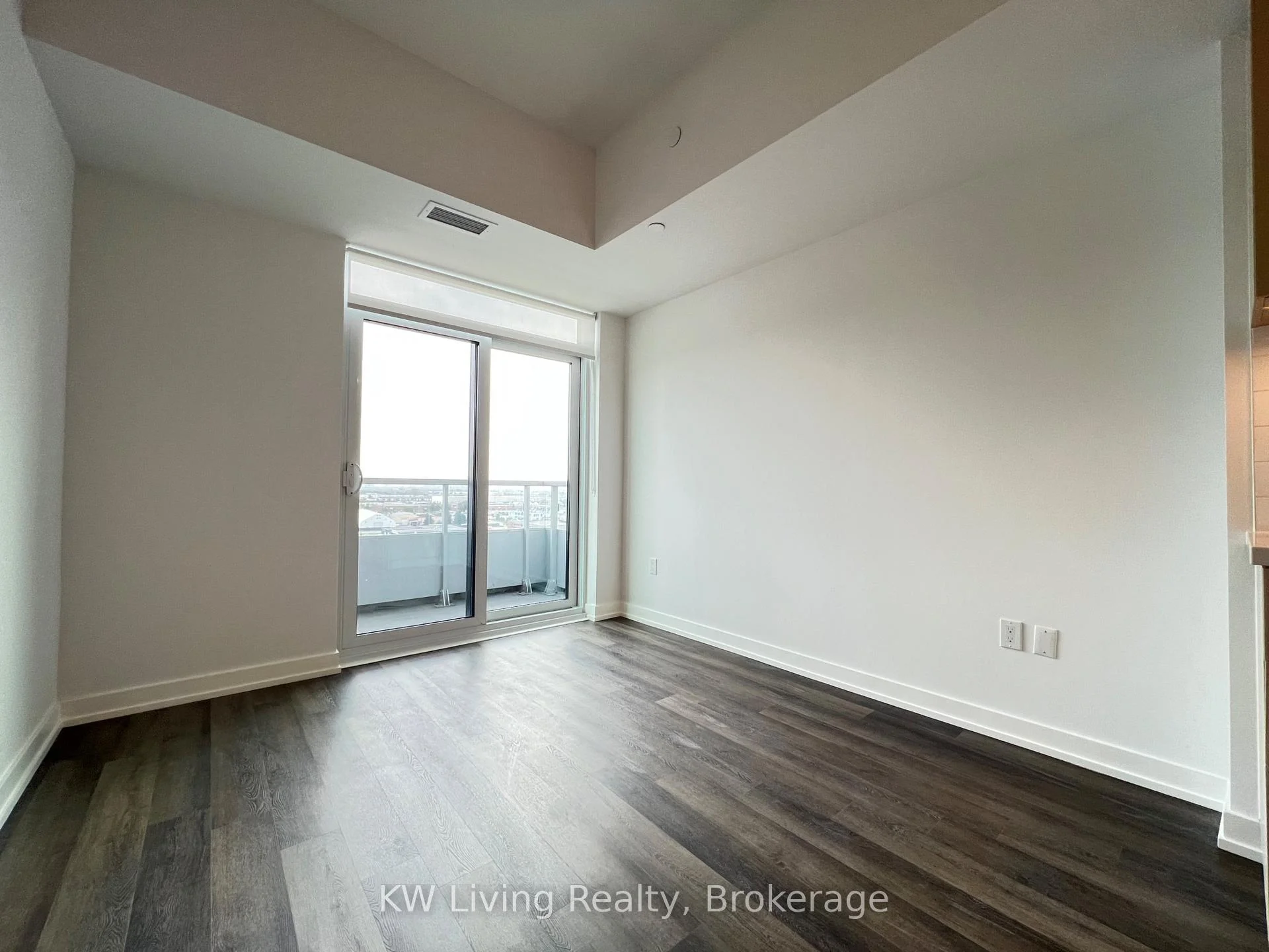 Photo 29 of Unit 903, 5 Meadowdale Road, Vaughan, Vaughan Corporate Centre — HOMEH