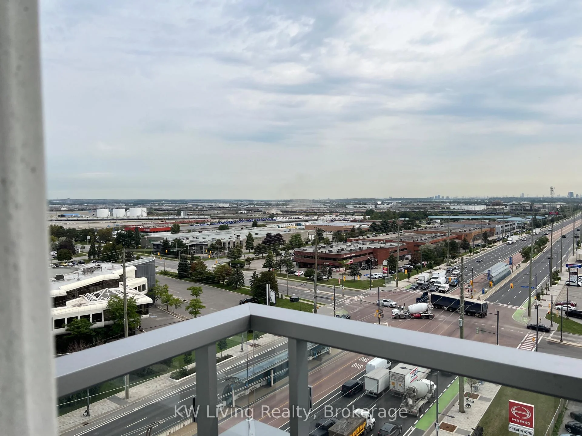Photo 34 of Unit 903, 5 Meadowdale Road, Vaughan, Vaughan Corporate Centre — HOMEH