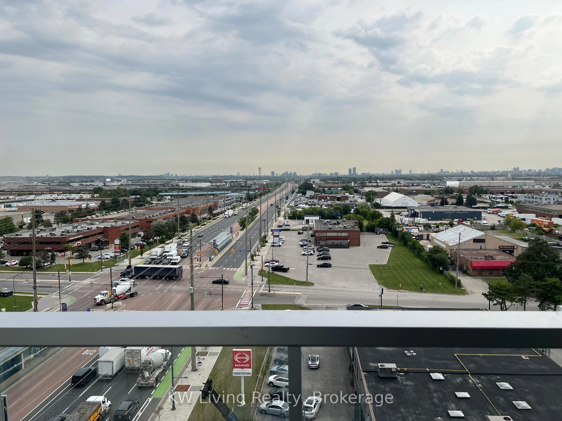 Photo 35 of Unit 903, 5 Meadowdale Road, Vaughan, Vaughan Corporate Centre — HOMEH